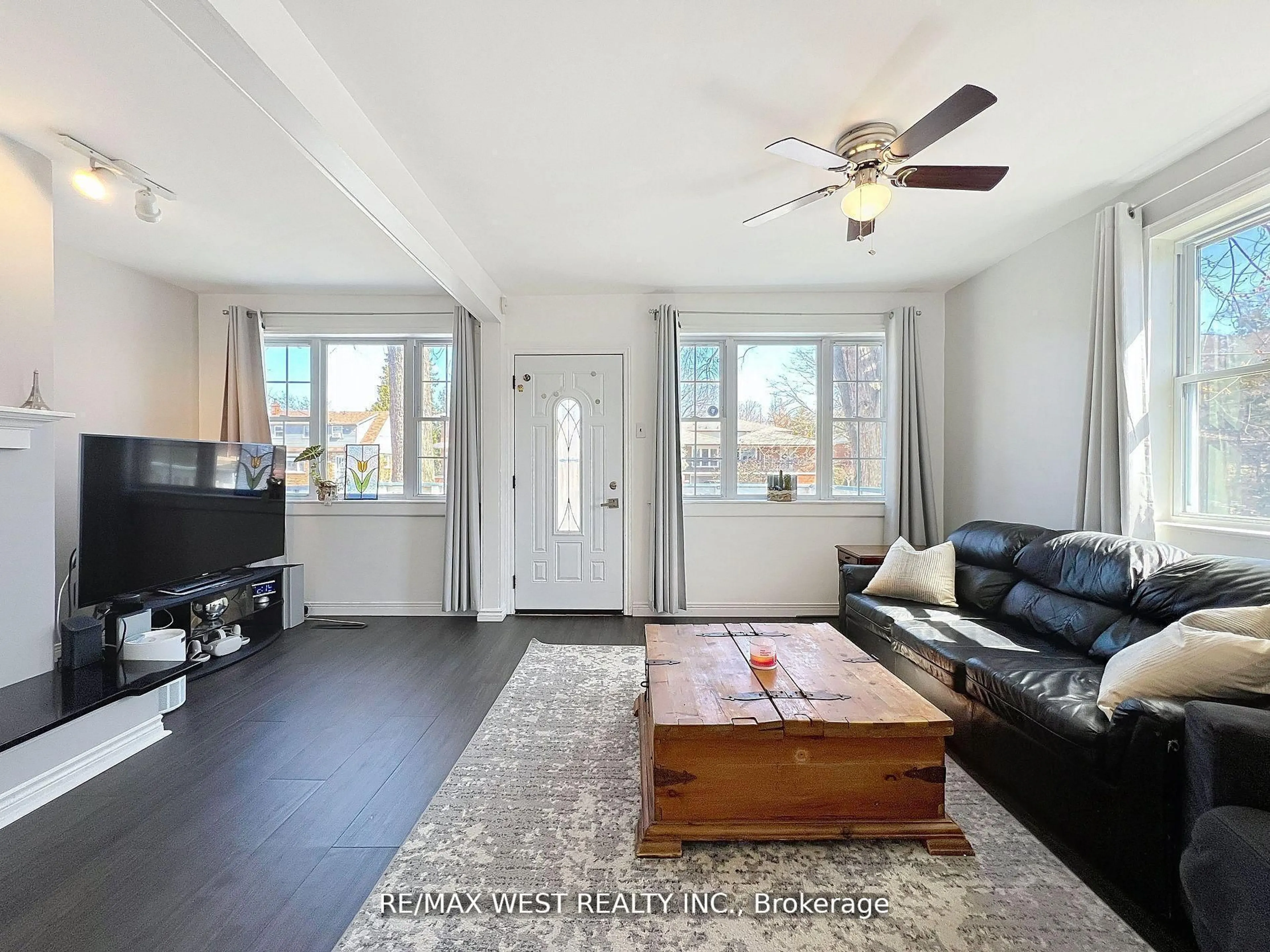 Living room with furniture, unknown for 56 Forty First St, Toronto Ontario M8W 3N6