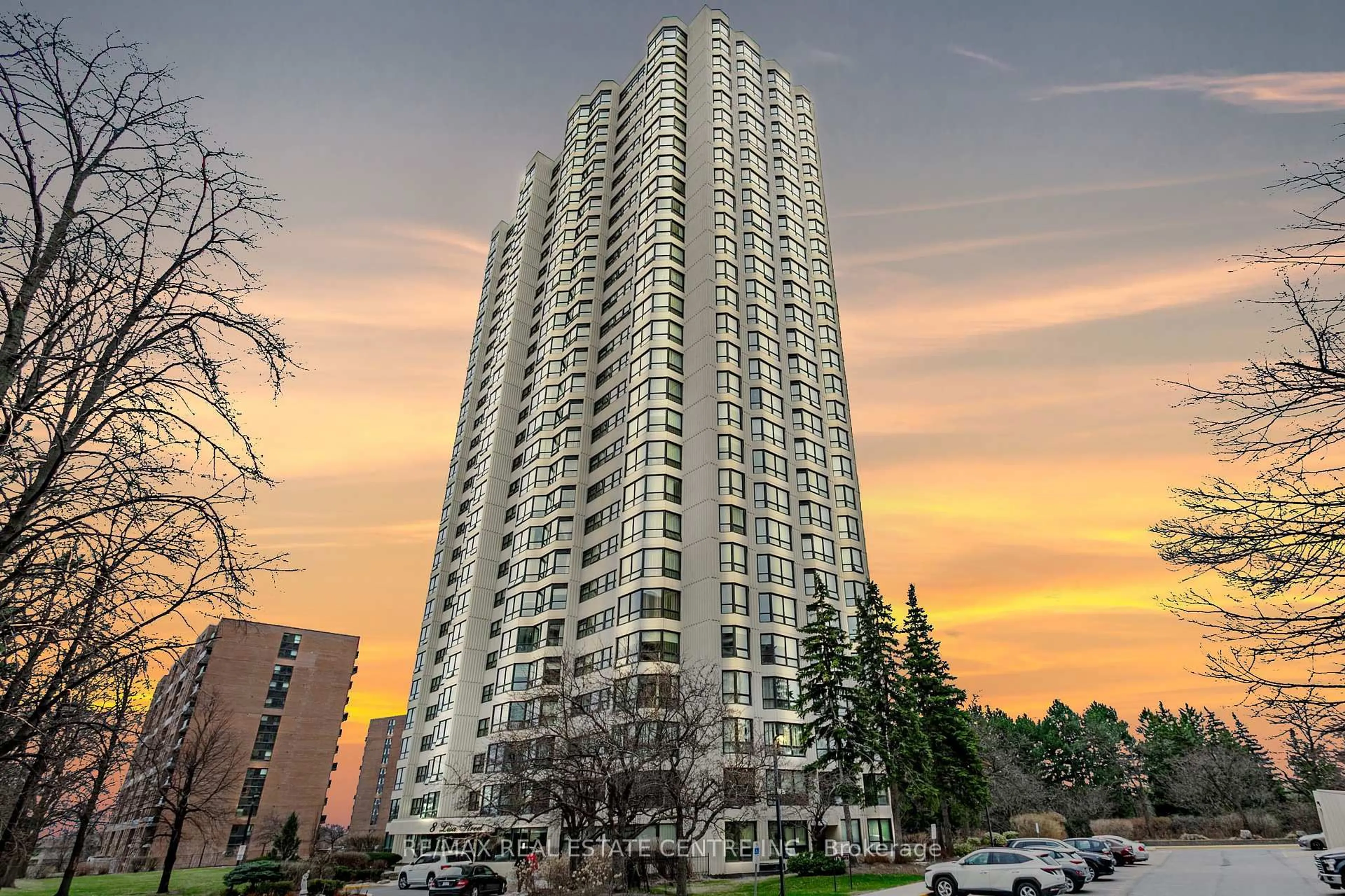 Unknown for 8 Lisa St #403, Brampton Ontario L6T 4S6