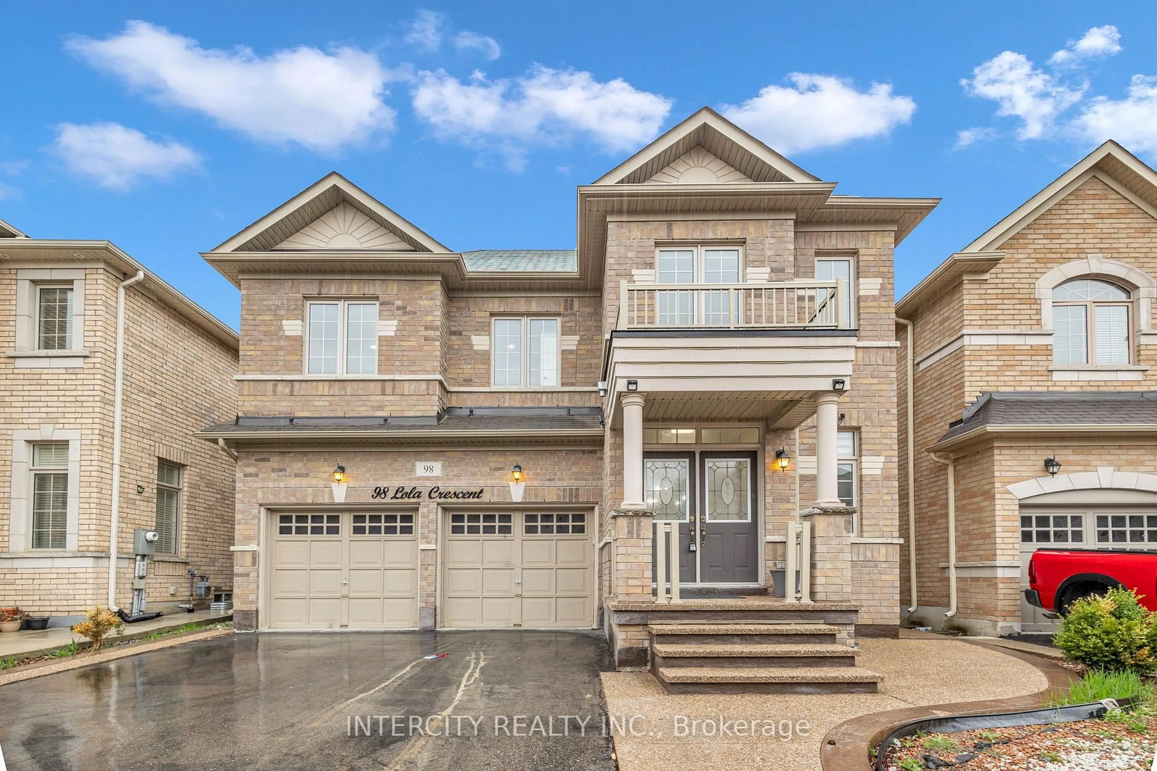 Home with brick exterior material, street for 98 Lola Cres, Brampton Ontario L7A 0A8