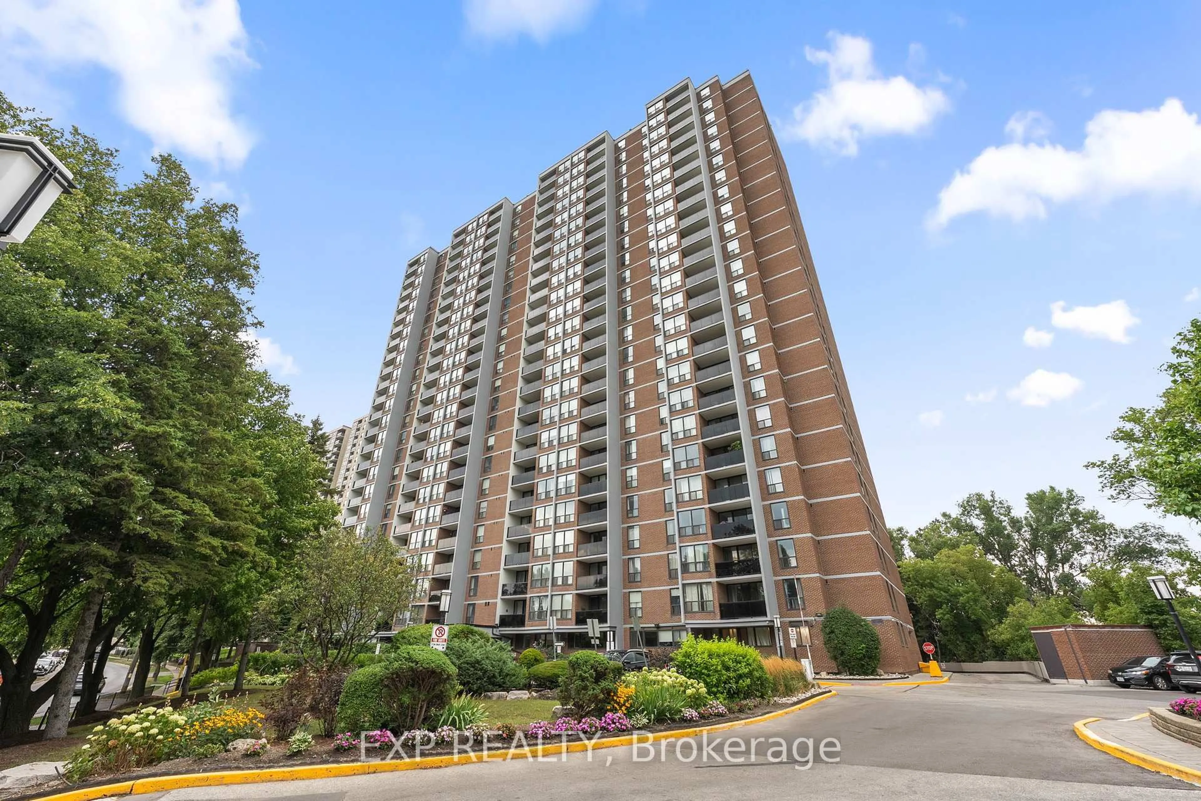 Unknown for 85 Emmett Ave #312, Toronto Ontario M6M 5A2
