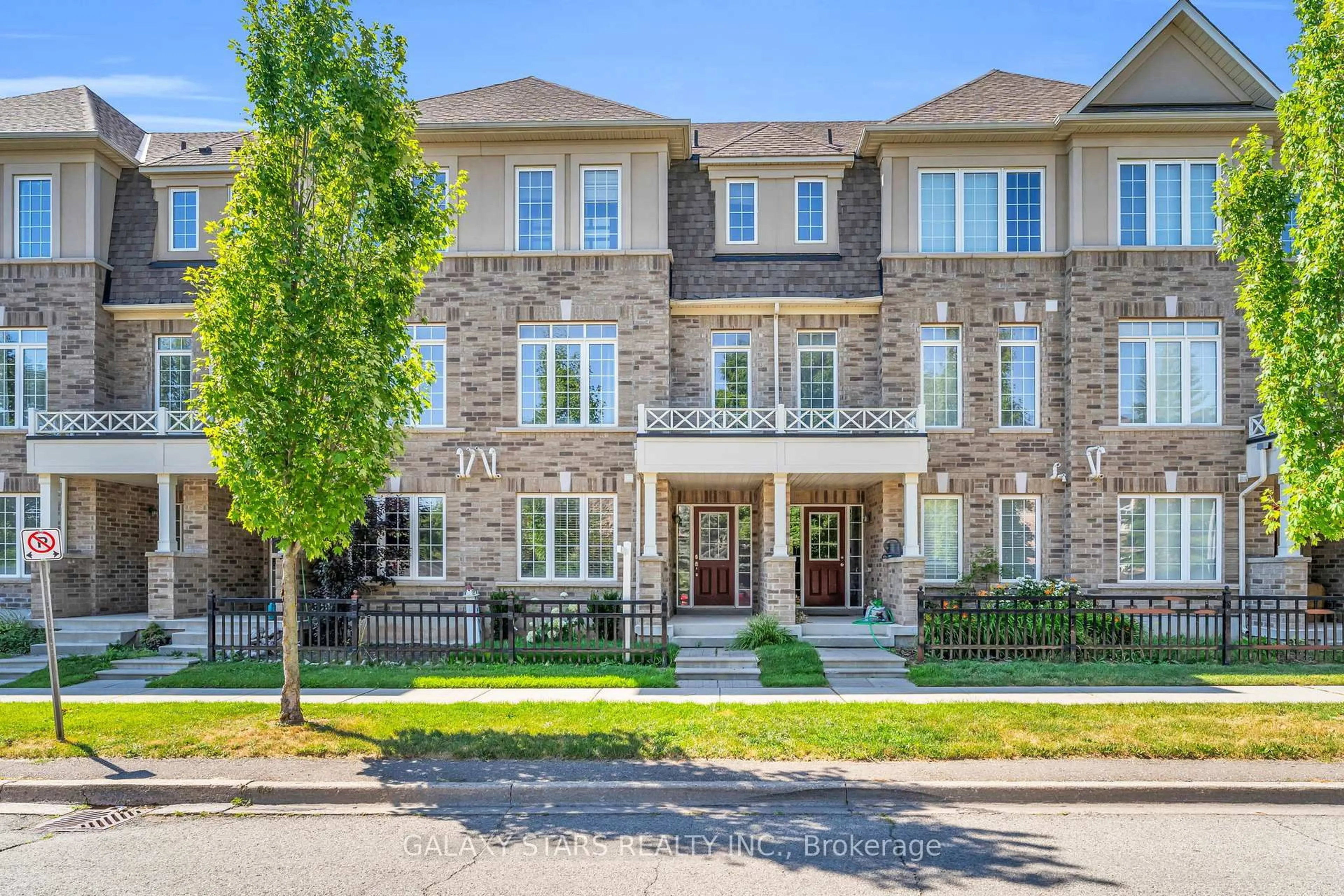 Home with brick exterior material, street for 24 Tiffany Lane, Halton Hills Ontario L7G 0H1