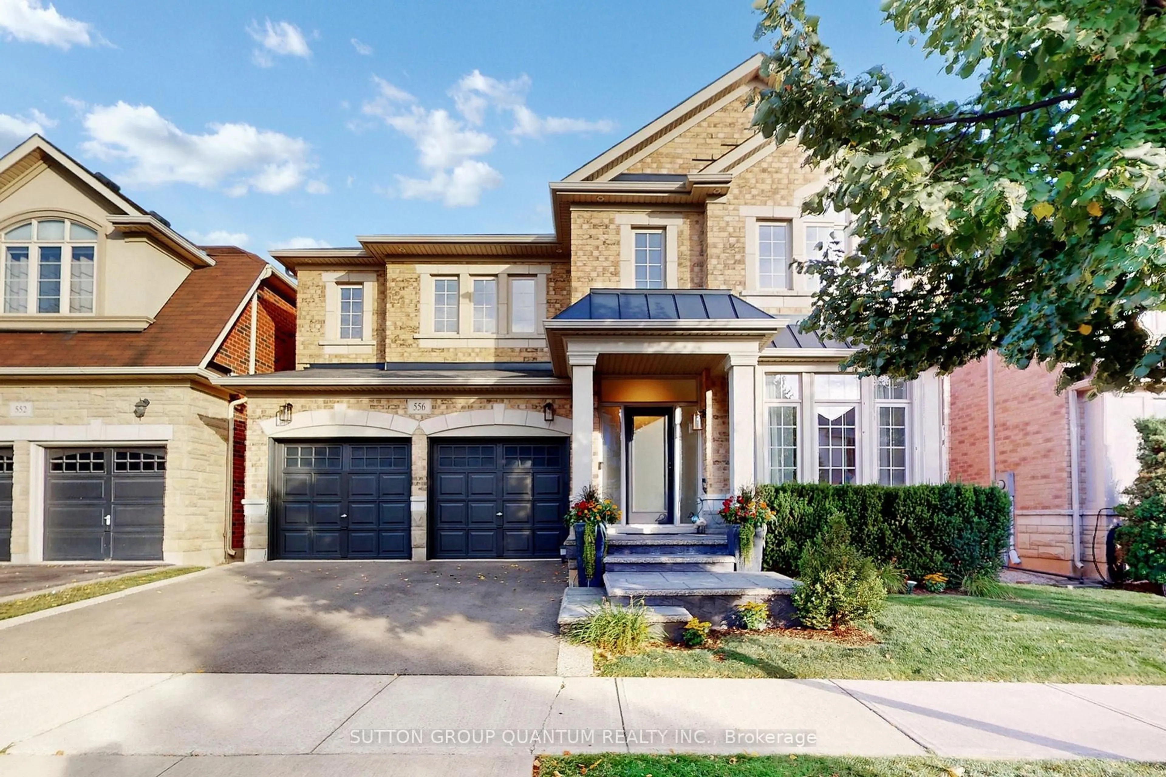 Home with brick exterior material, street for 556 Bridgeview Rd, Oakville Ontario L6M 0P2