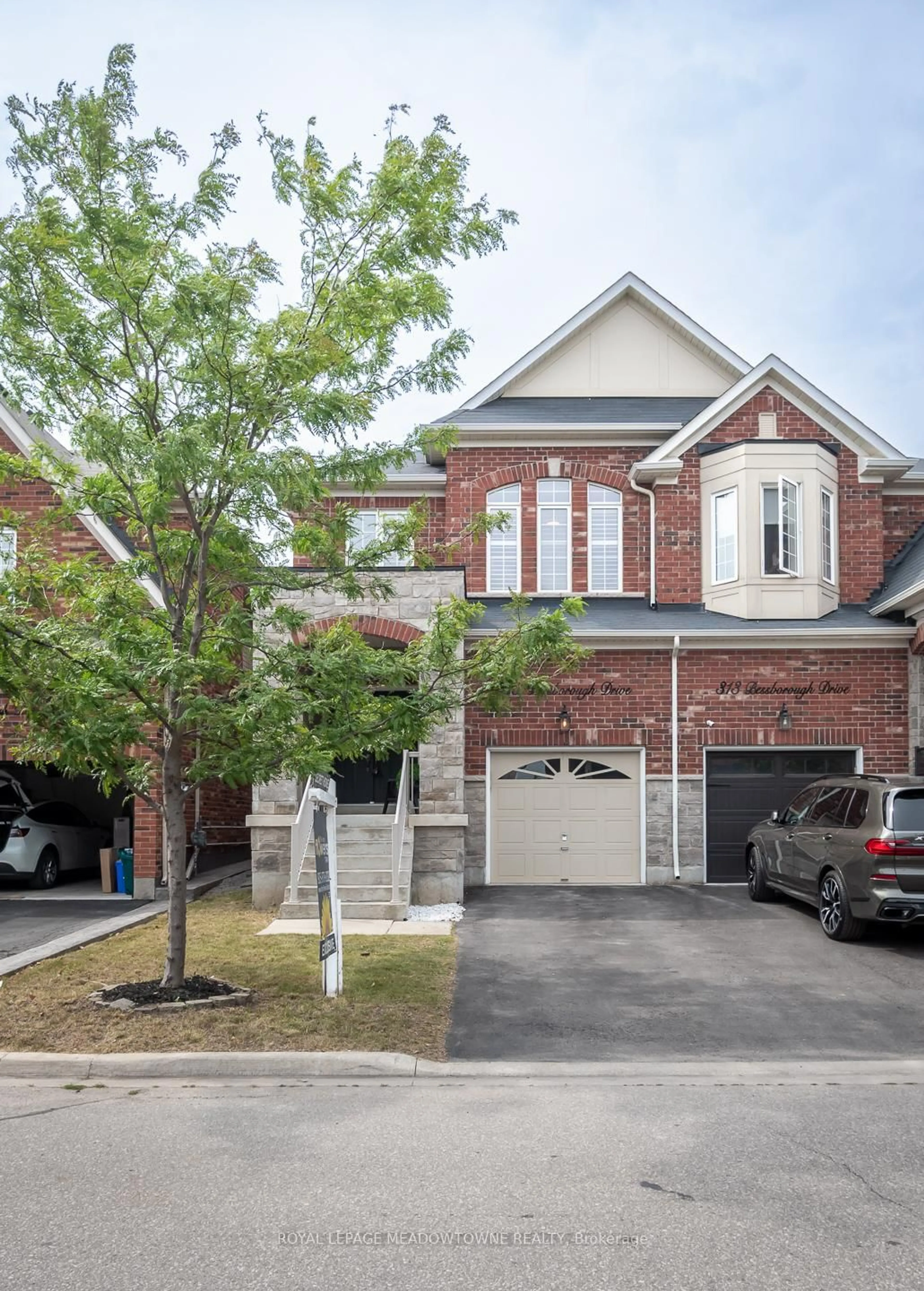 Home with brick exterior material, street for 315 Bessborough Dr, Milton Ontario L9T 8P5