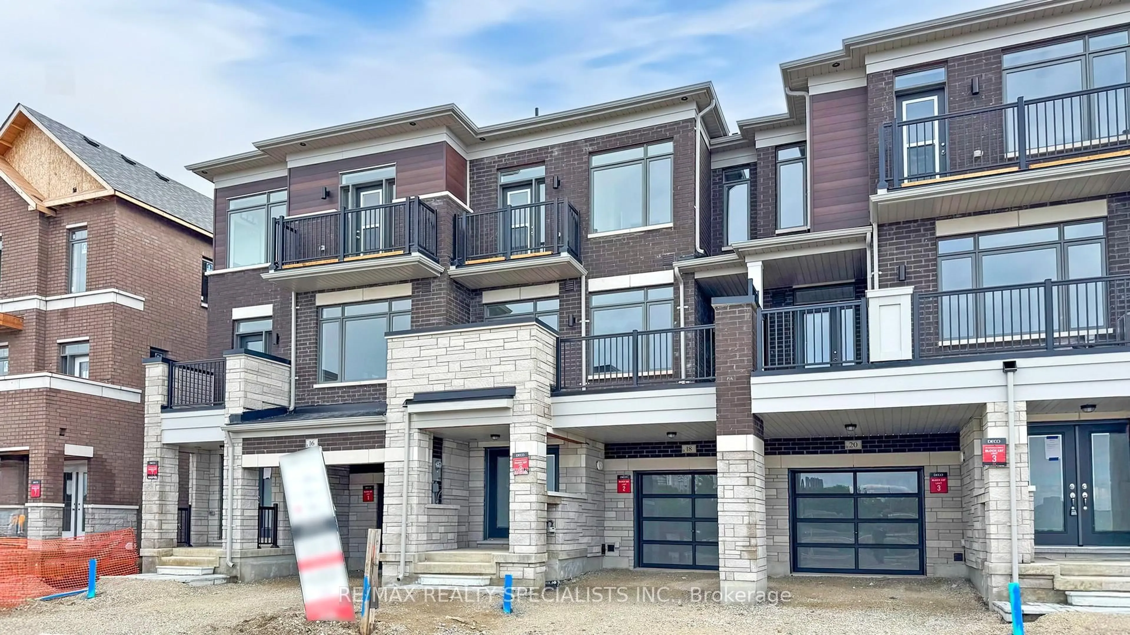 Home with brick exterior material, unknown for 18 Monreau Dr, Brampton Ontario L7A 5M1