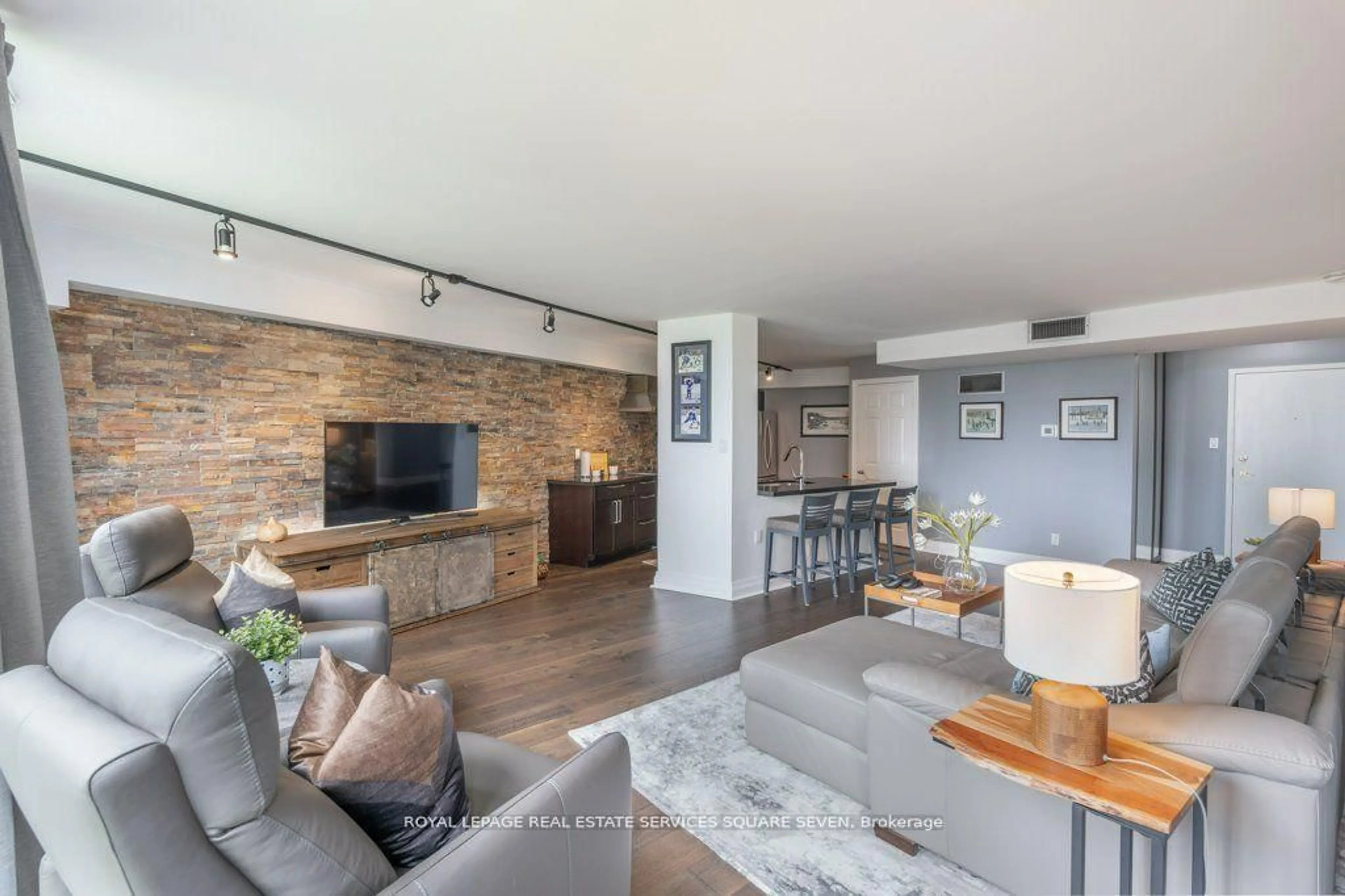 Living room with furniture, unknown for 4235 Sherwoodtowne Blvd #705, Mississauga Ontario L4Z 1W3