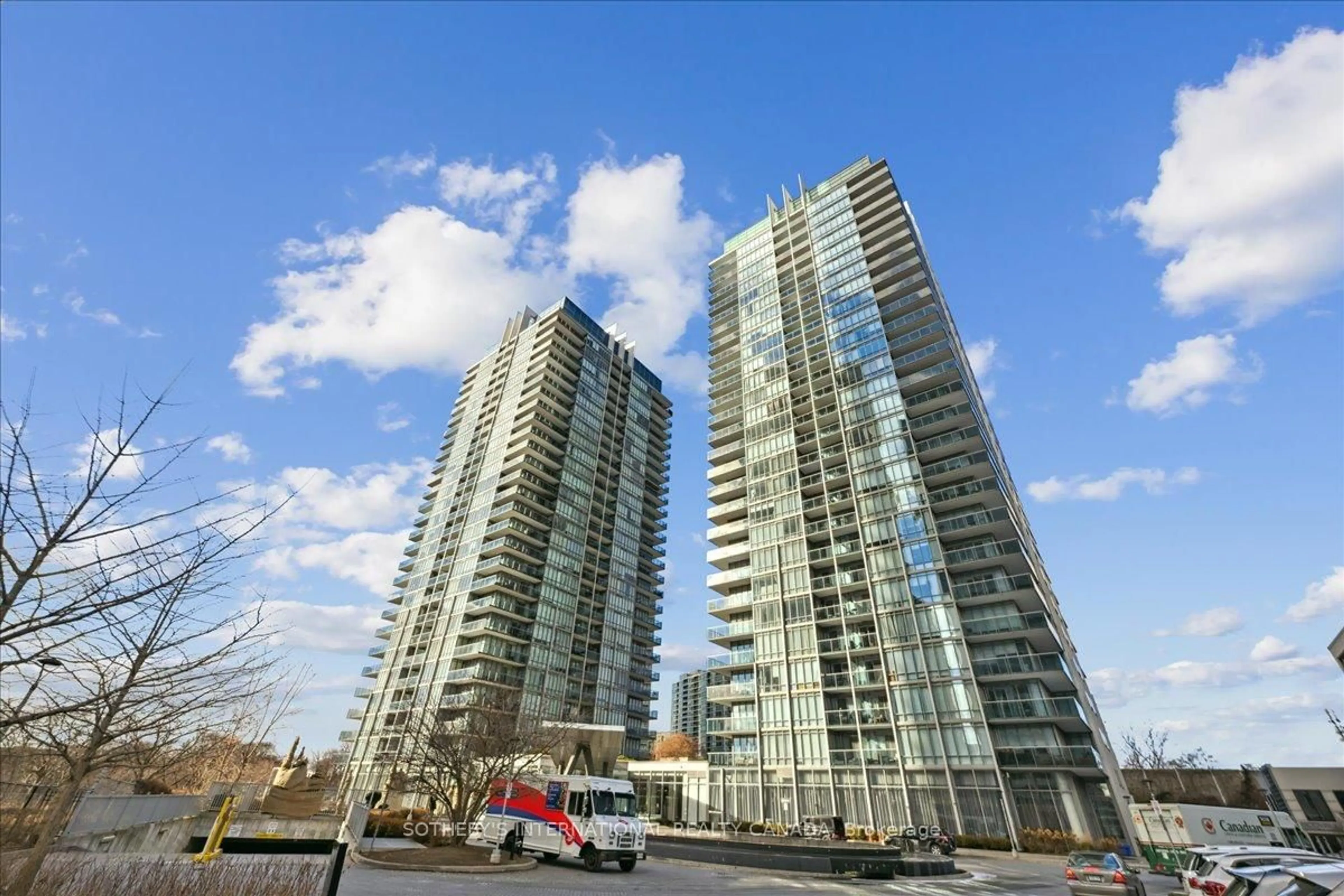 Unknown for 90 Park Lawn Rd #915, Toronto Ontario M8Y 0B6