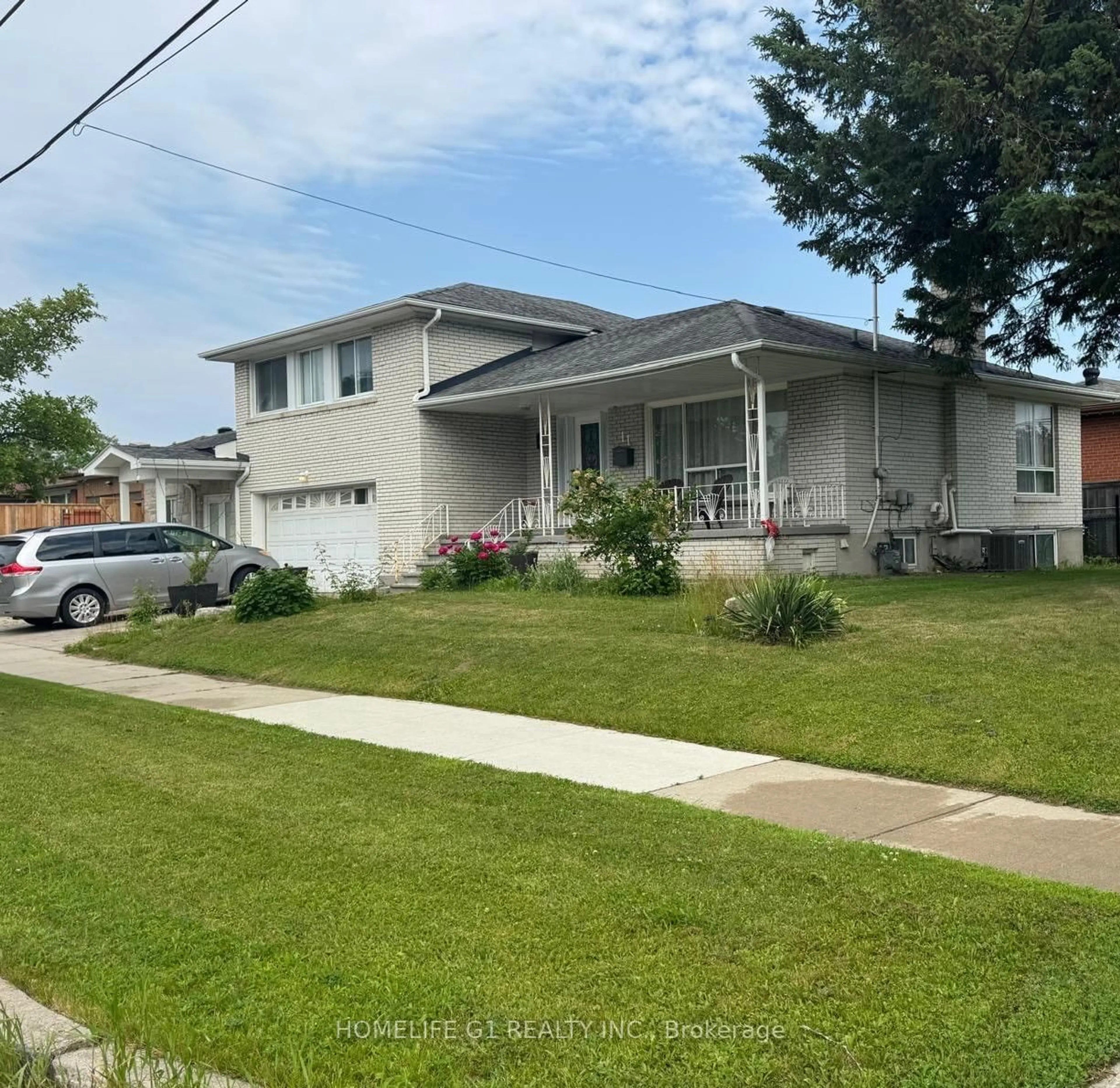 Home with vinyl exterior material, street for 11 Islay Crt, Toronto Ontario M9M 1V4