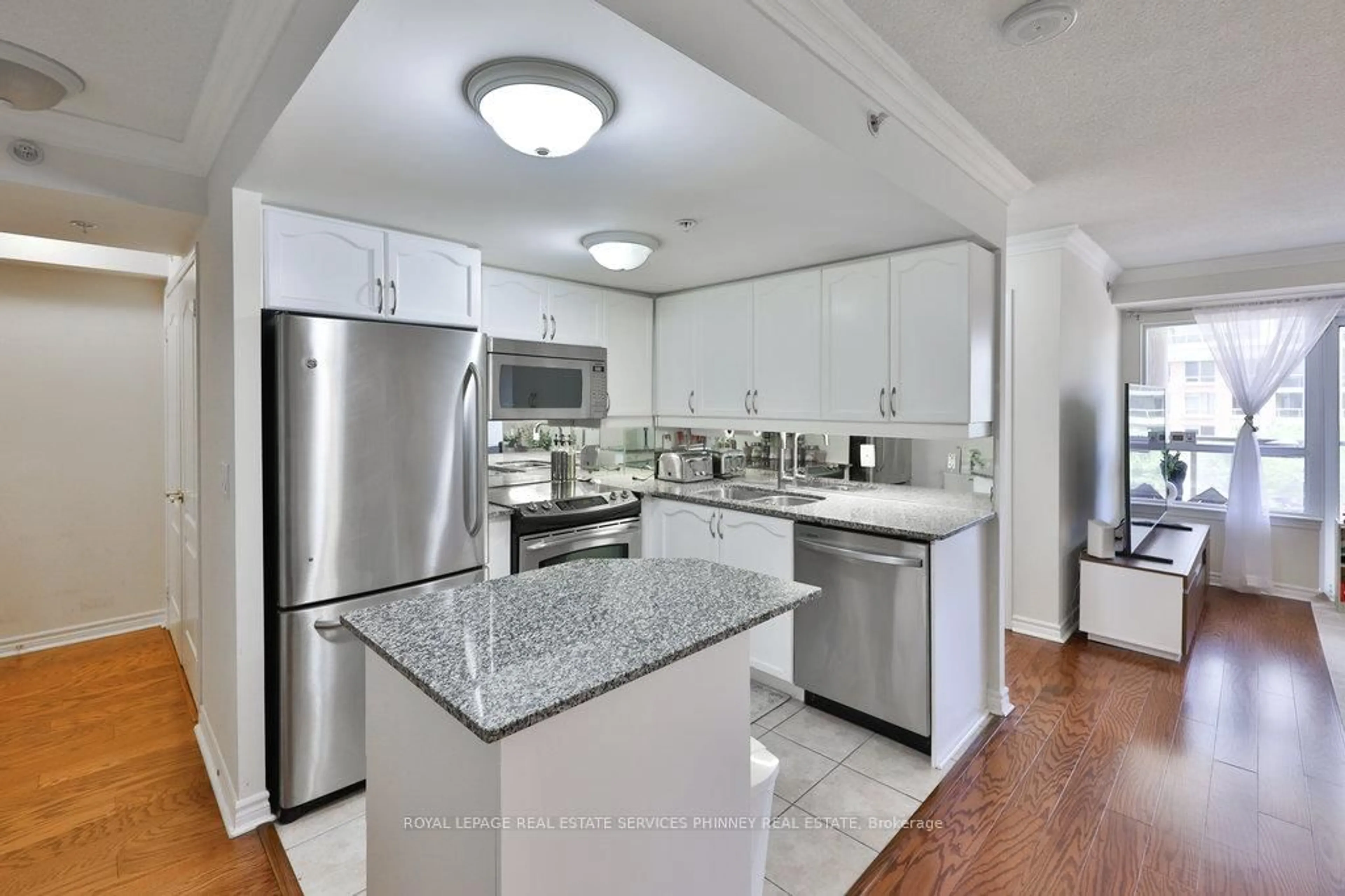 Unknown for 350 Princess Royal Dr #608, Mississauga Ontario L5B 4N1