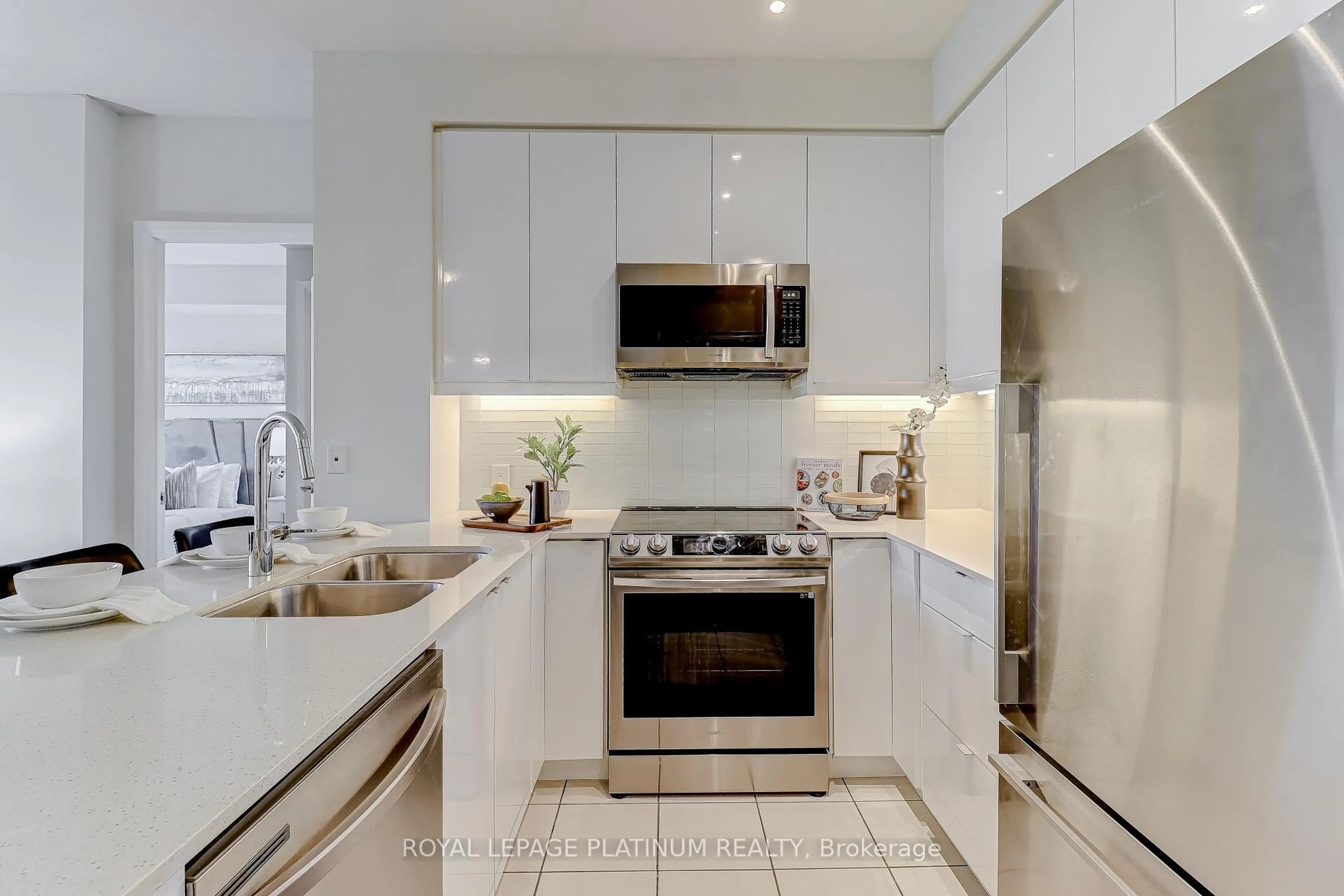 Contemporary kitchen, ceramic/tile floor for 50 Thomas Riley Rd #703, Toronto Ontario M9B 0C5