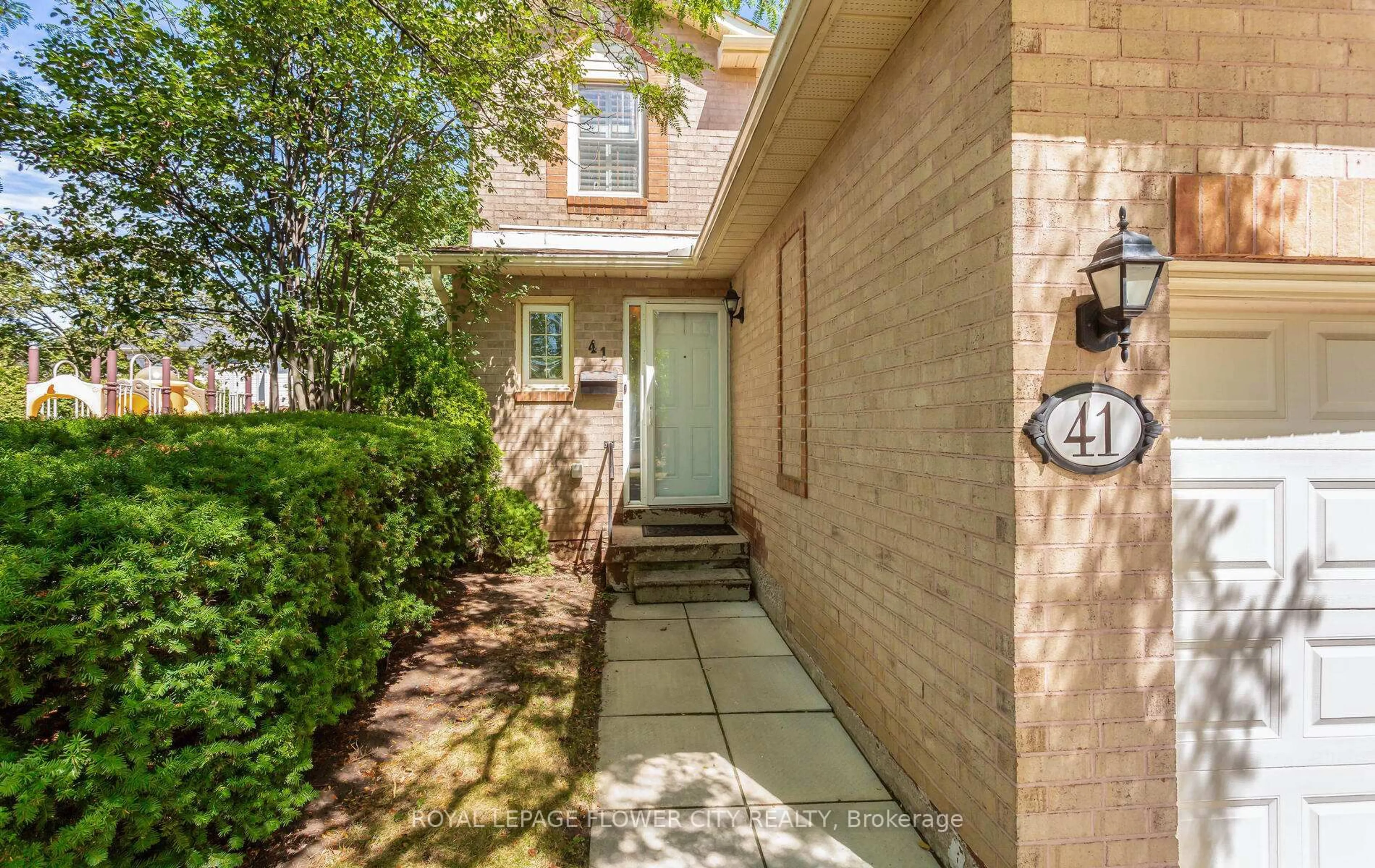 Unknown for 41 Chipstead Ave, Brampton Ontario L6X 4H2