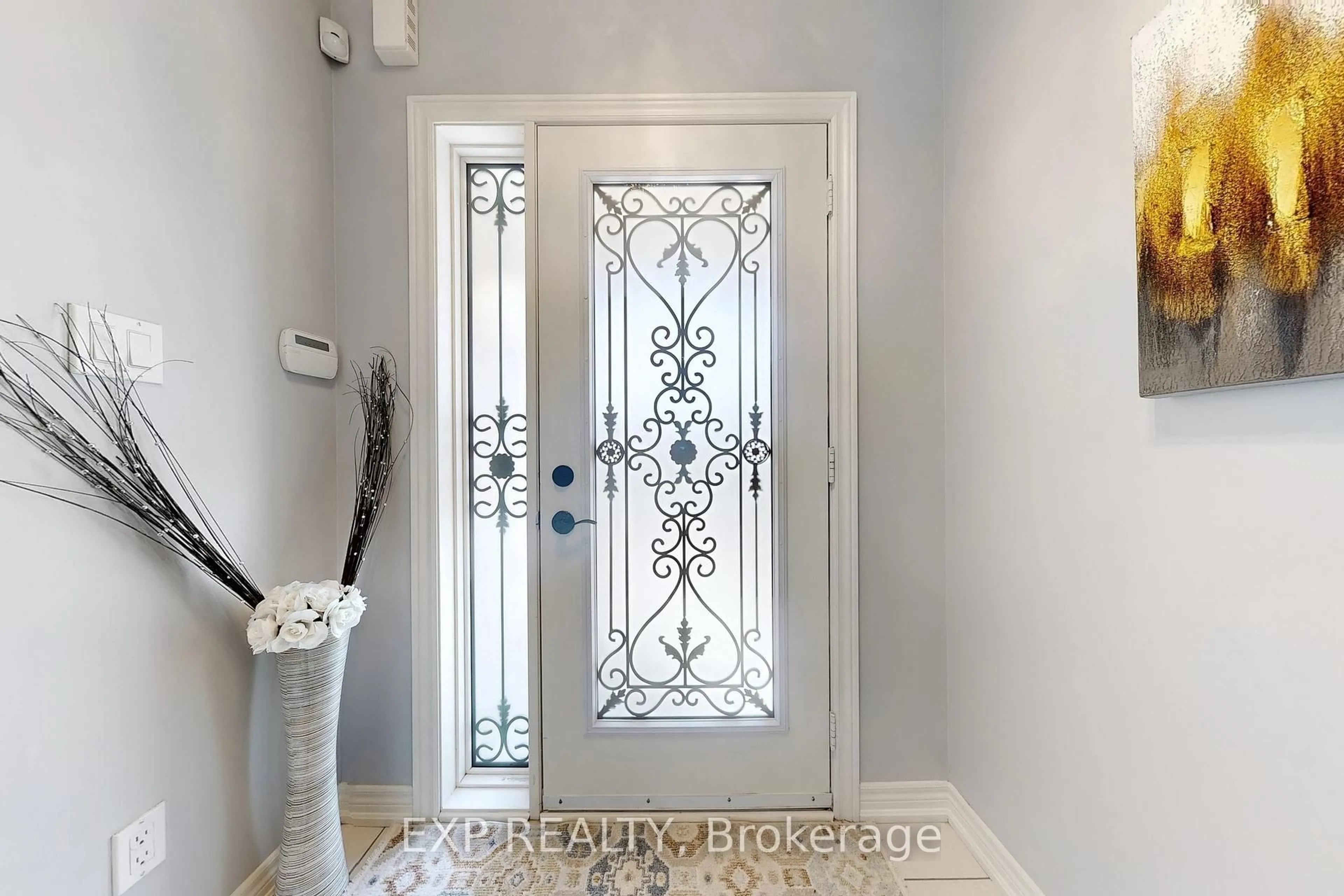 Indoor entryway for 30 Muzzo Dr, Brampton Ontario L6R 3W9