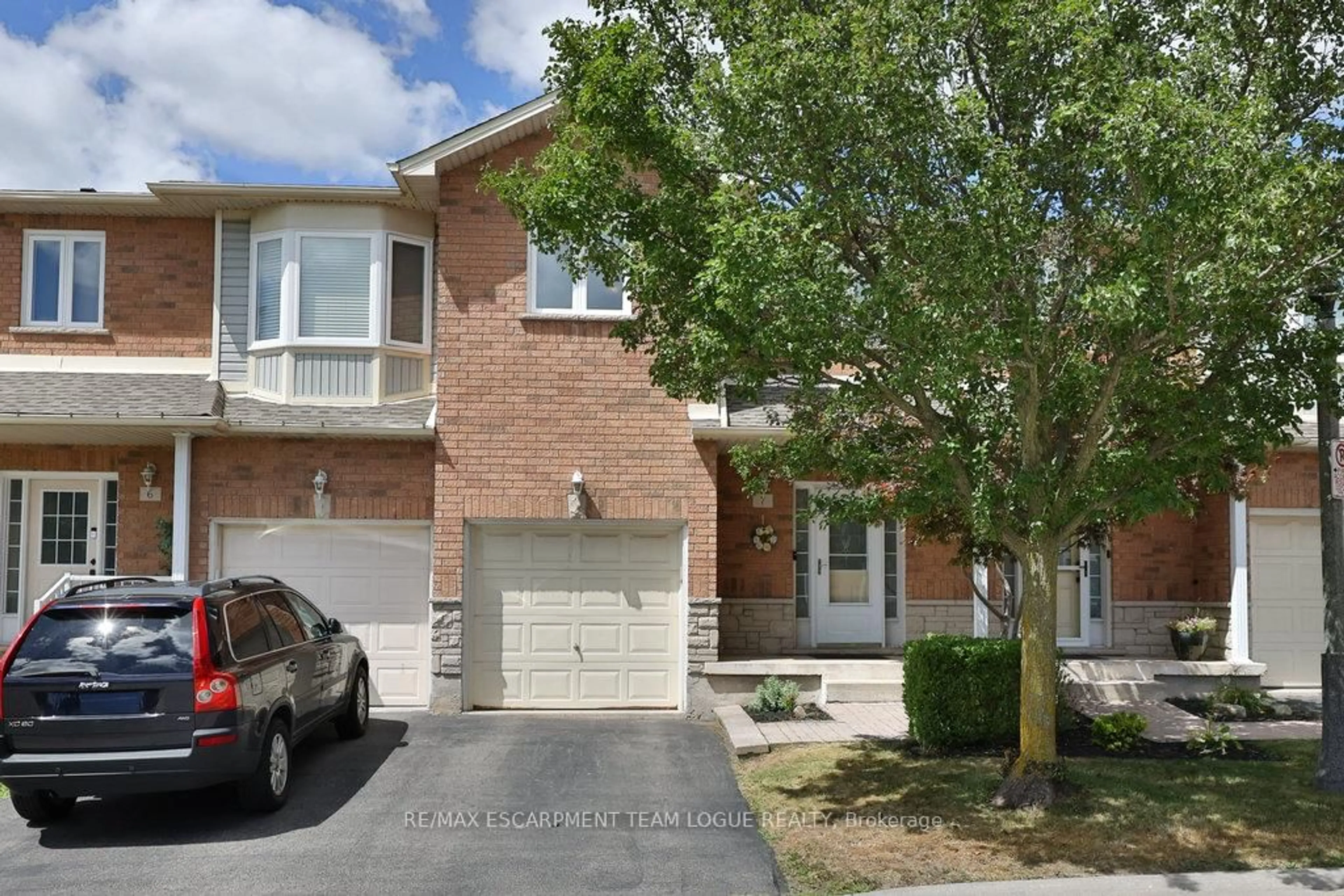 Home with brick exterior material, street for 2229 WALKERS Line #7, Burlington Ontario L7M 4X4