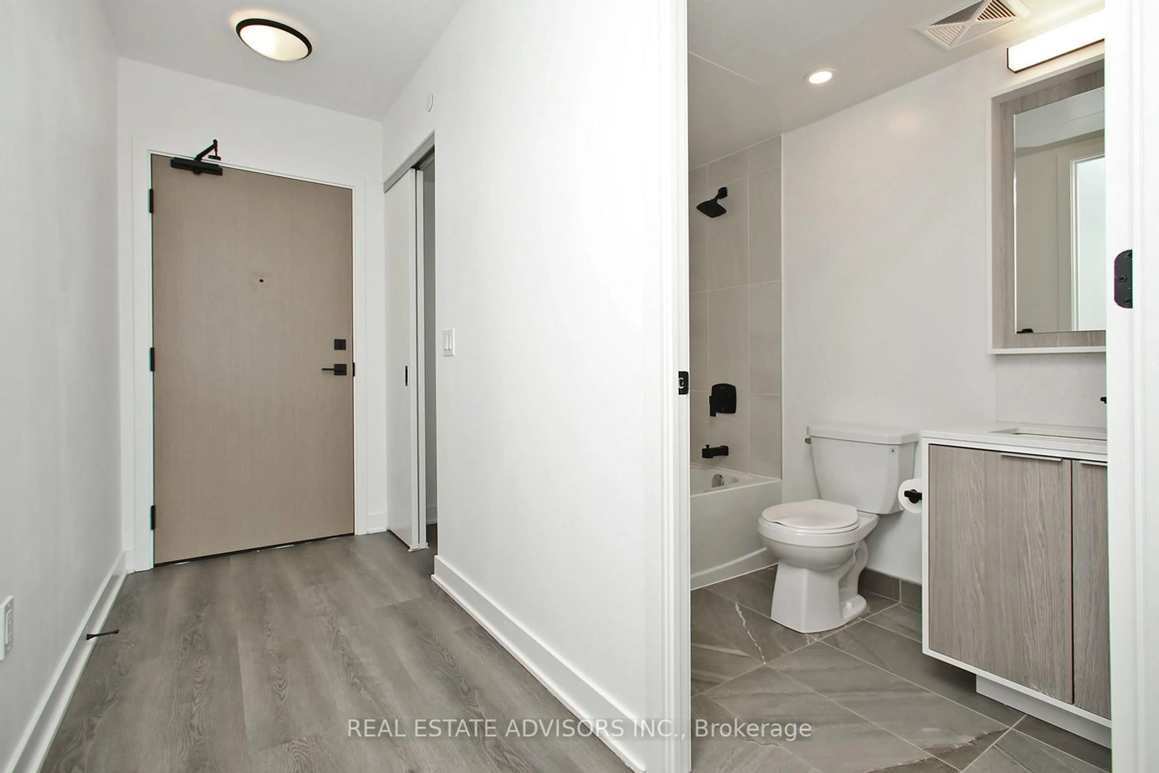 Unknown for 36 Zorra St #502, Toronto Ontario M8Z 0G5