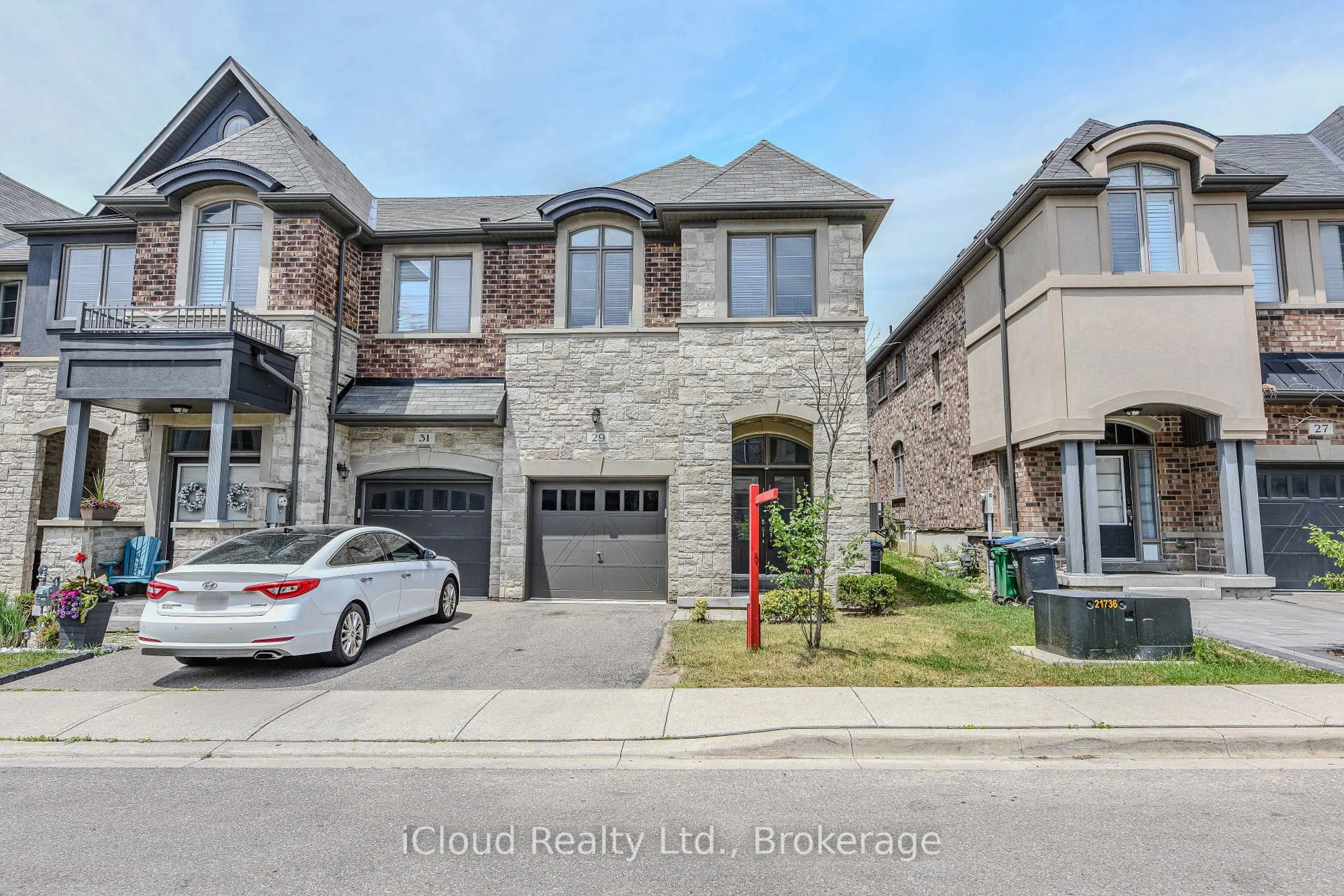 Home with brick exterior material, street for 29 Gammon Cres, Brampton Ontario L6Y 6B7