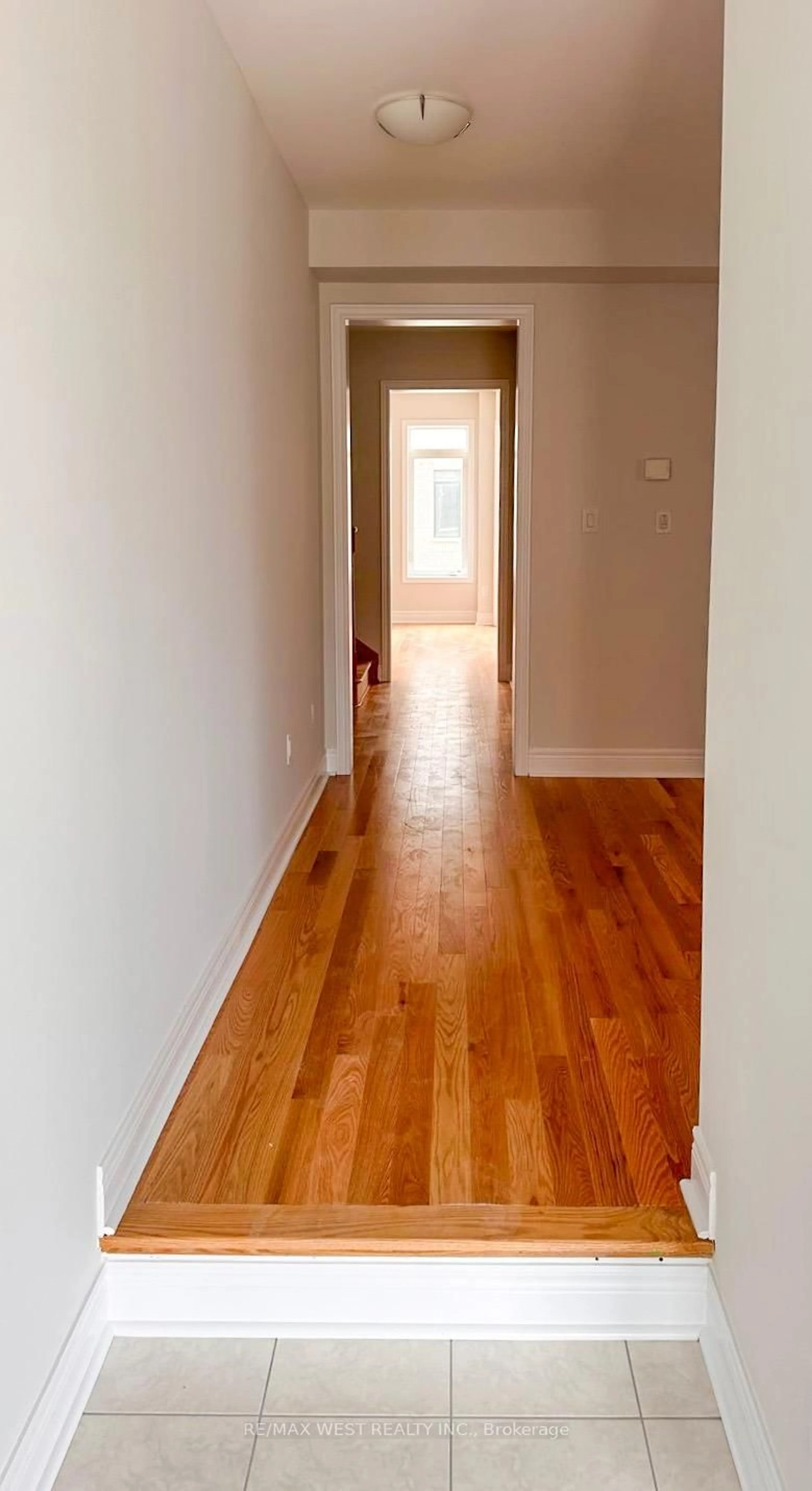 A pic of a room for 52 Kessler Dr, Brampton Ontario L6R 4E7