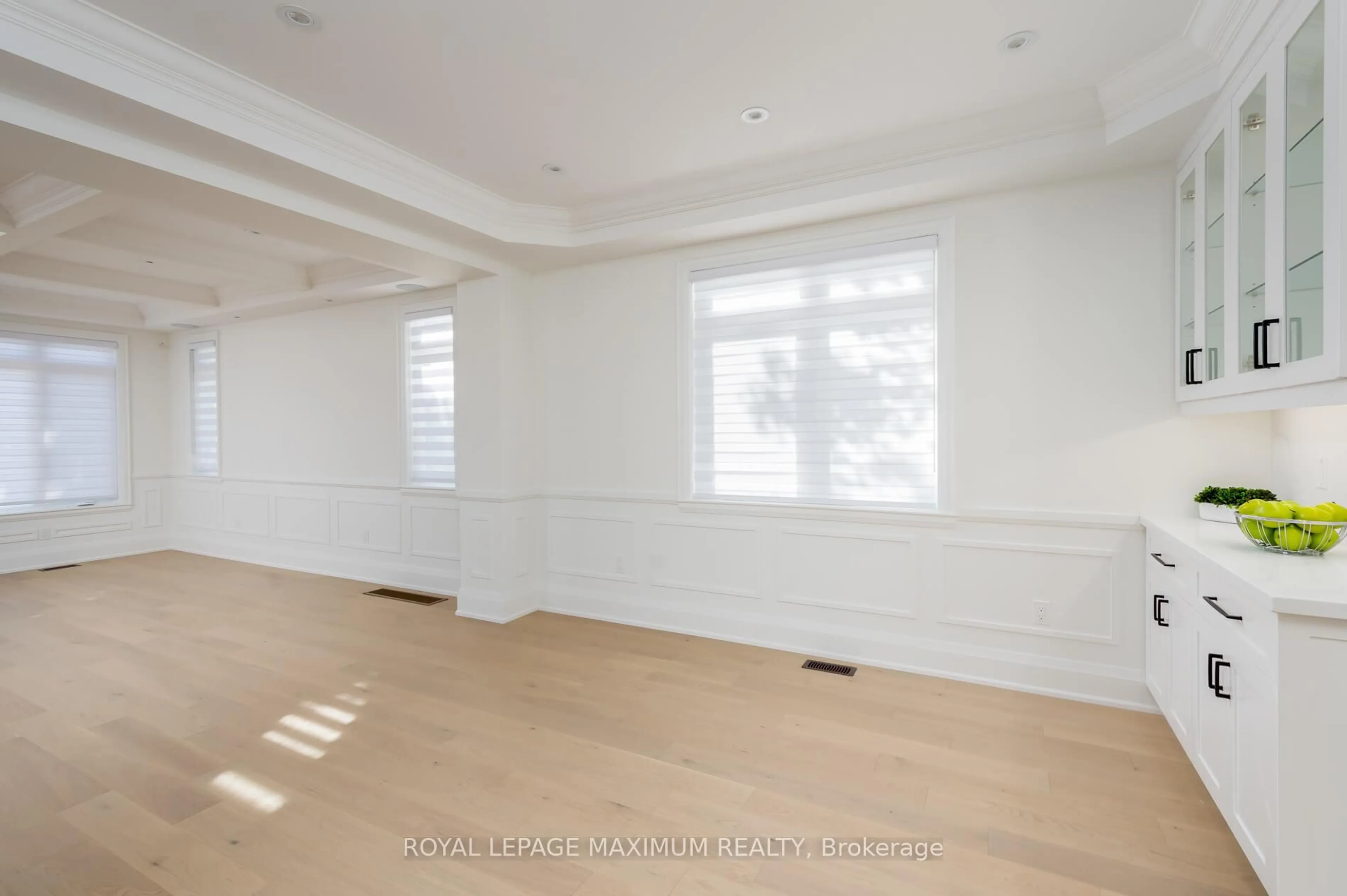 A pic of a room for 39 B Gort Ave, Toronto Ontario M8W 3Y7