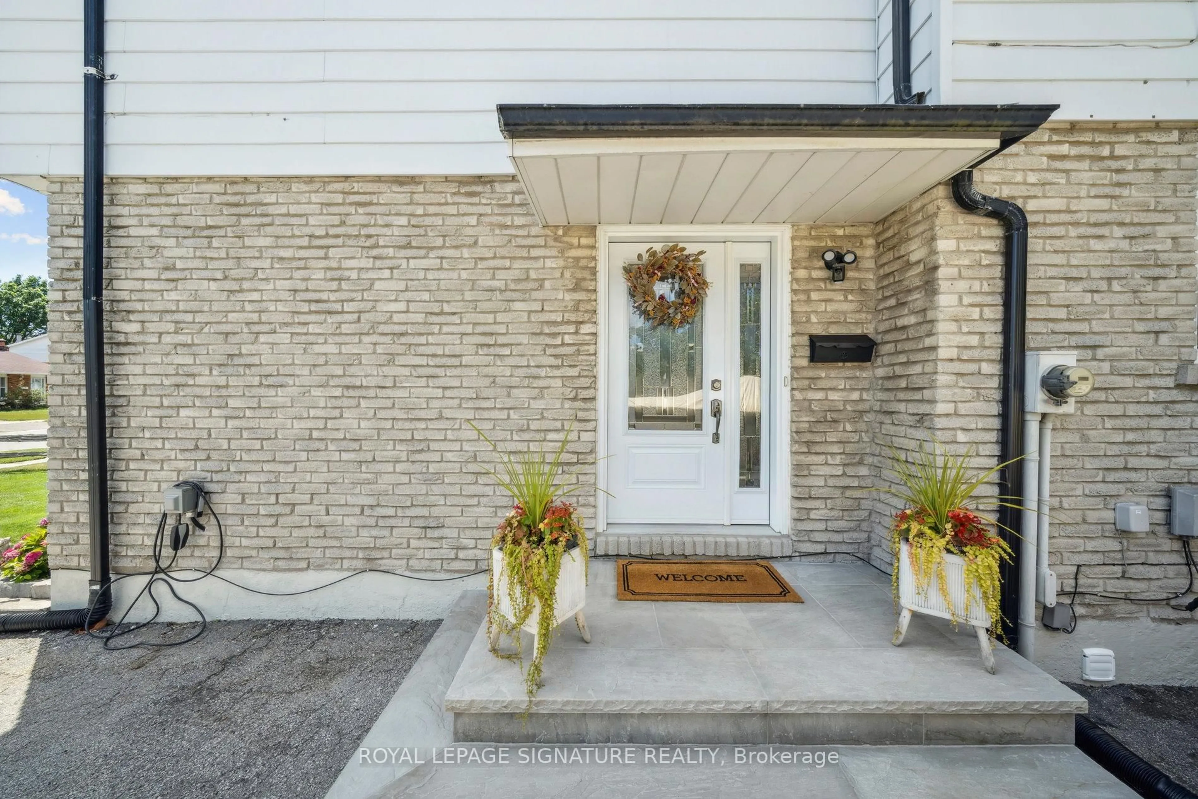Unknown for 519 Galedowns Crt, Mississauga Ontario L5A 3J1