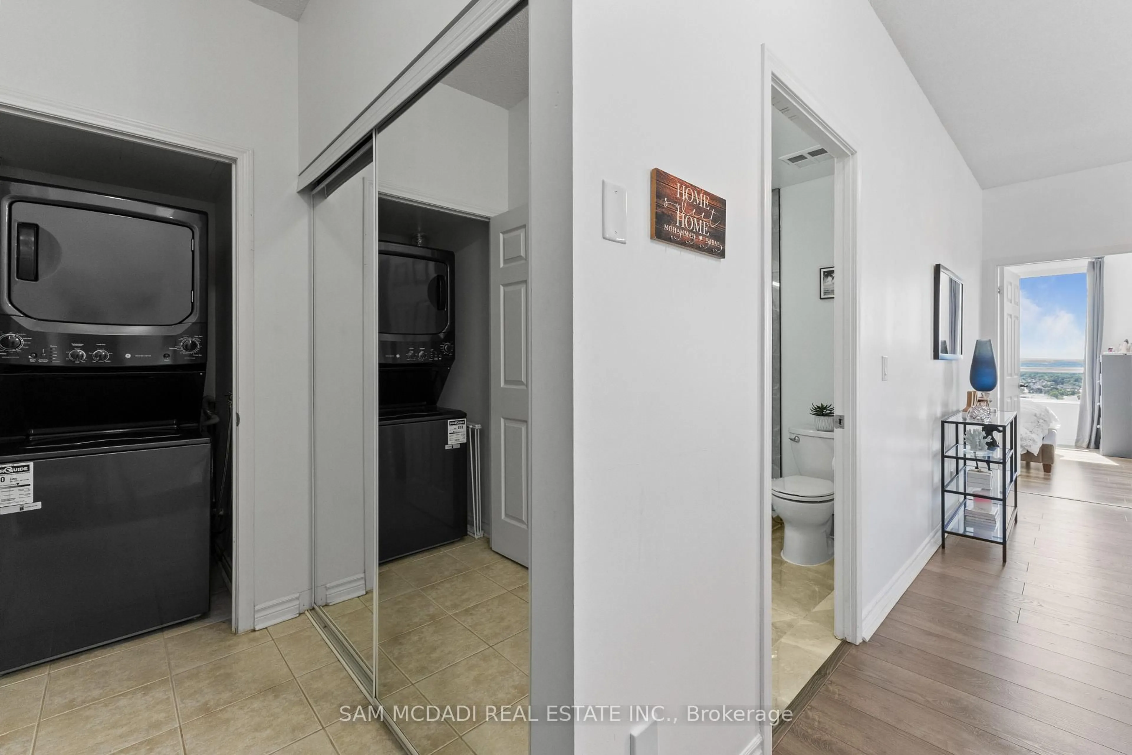 Unknown for 388 Prince Of Wales Dr #2404, Mississauga Ontario L5B 0A1