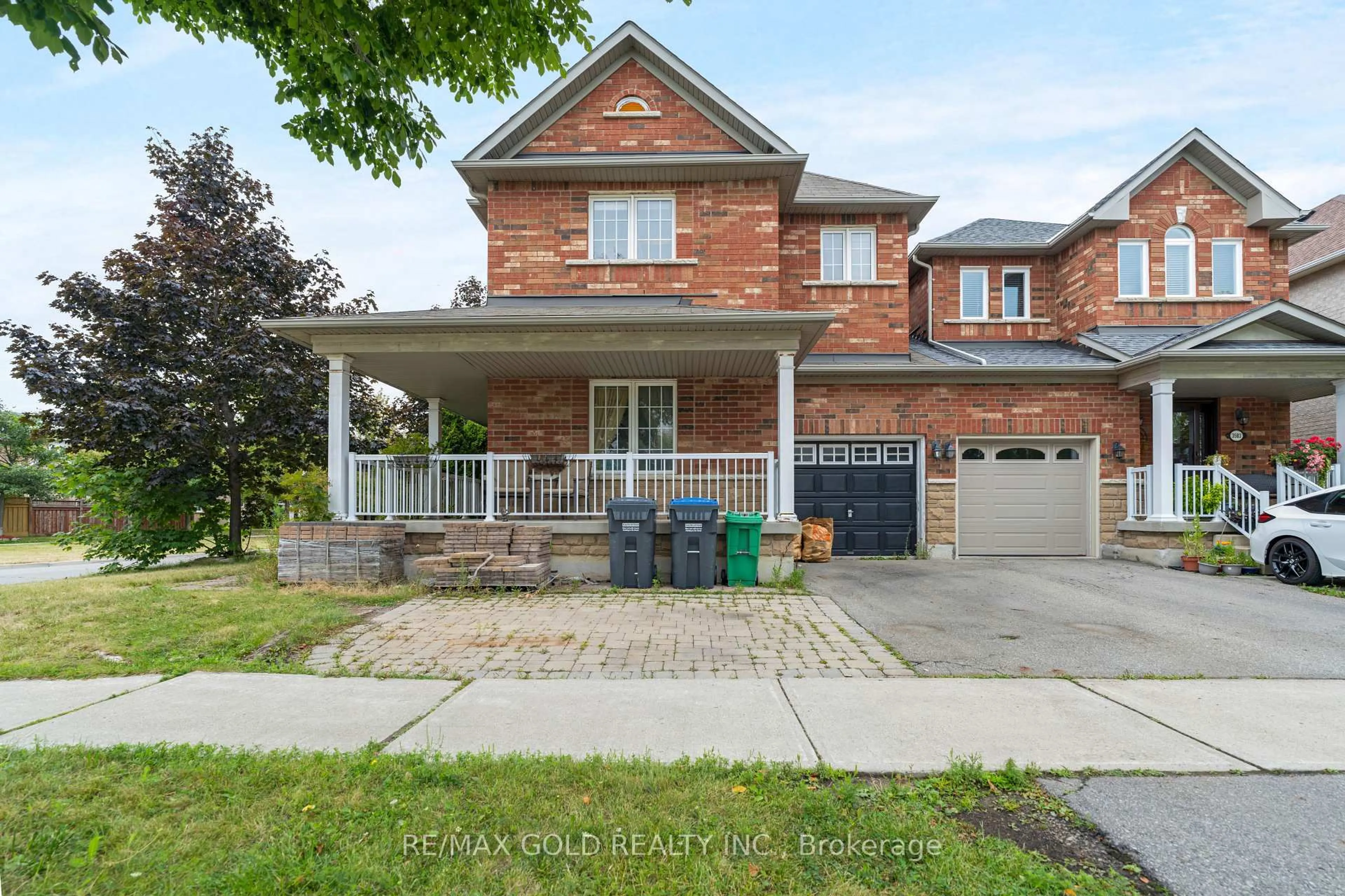 Home with brick exterior material, street for 5625 Passion Flower Blvd, Mississauga Ontario L5M 7N2