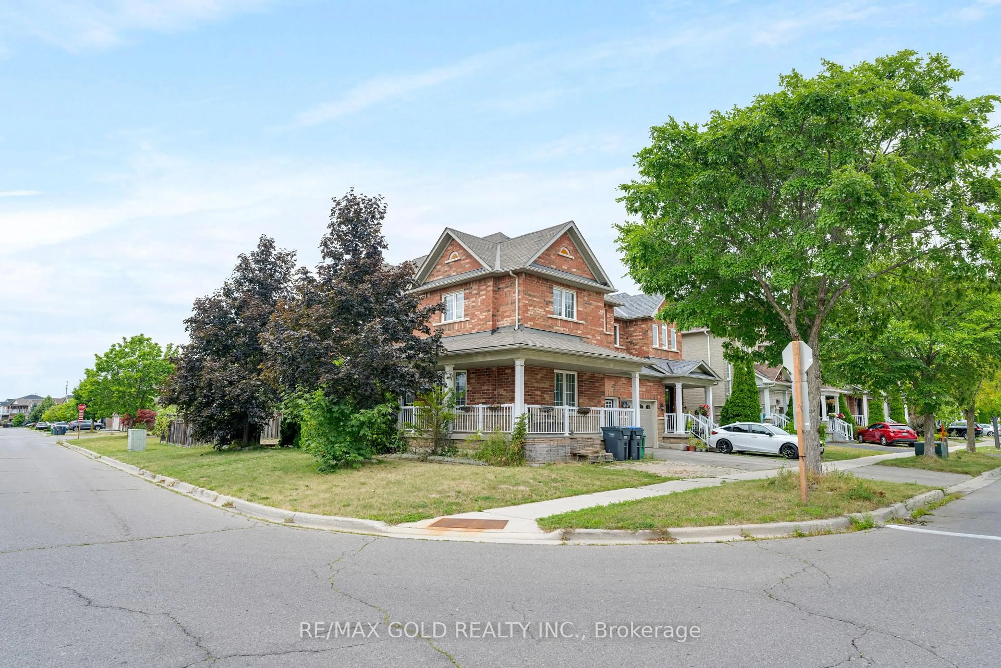 Home with brick exterior material, street for 5625 Passion Flower Blvd, Mississauga Ontario L5M 7N2