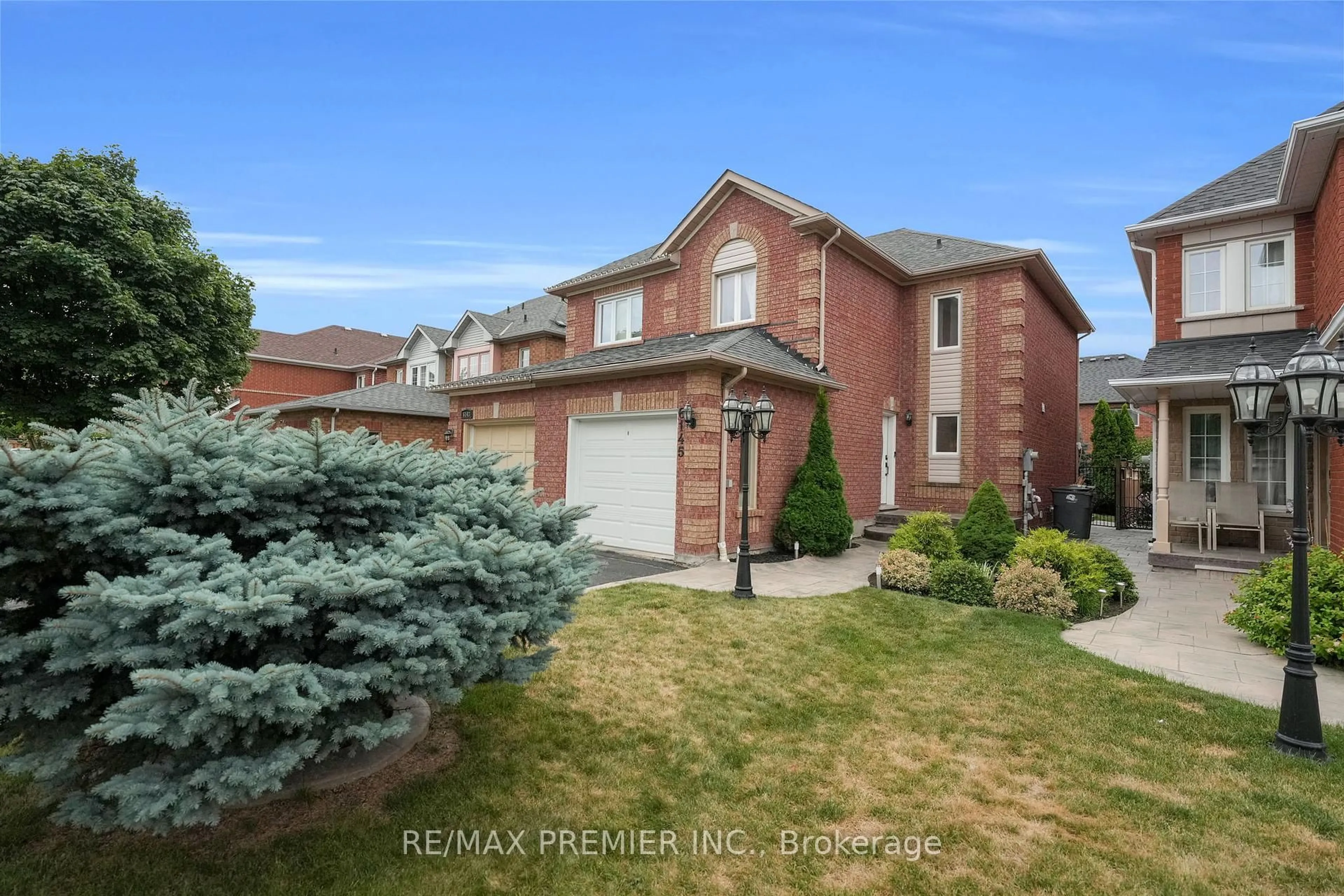Home with brick exterior material, street for 6145 Snowy Owl Cres, Mississauga Ontario L5N 7B5