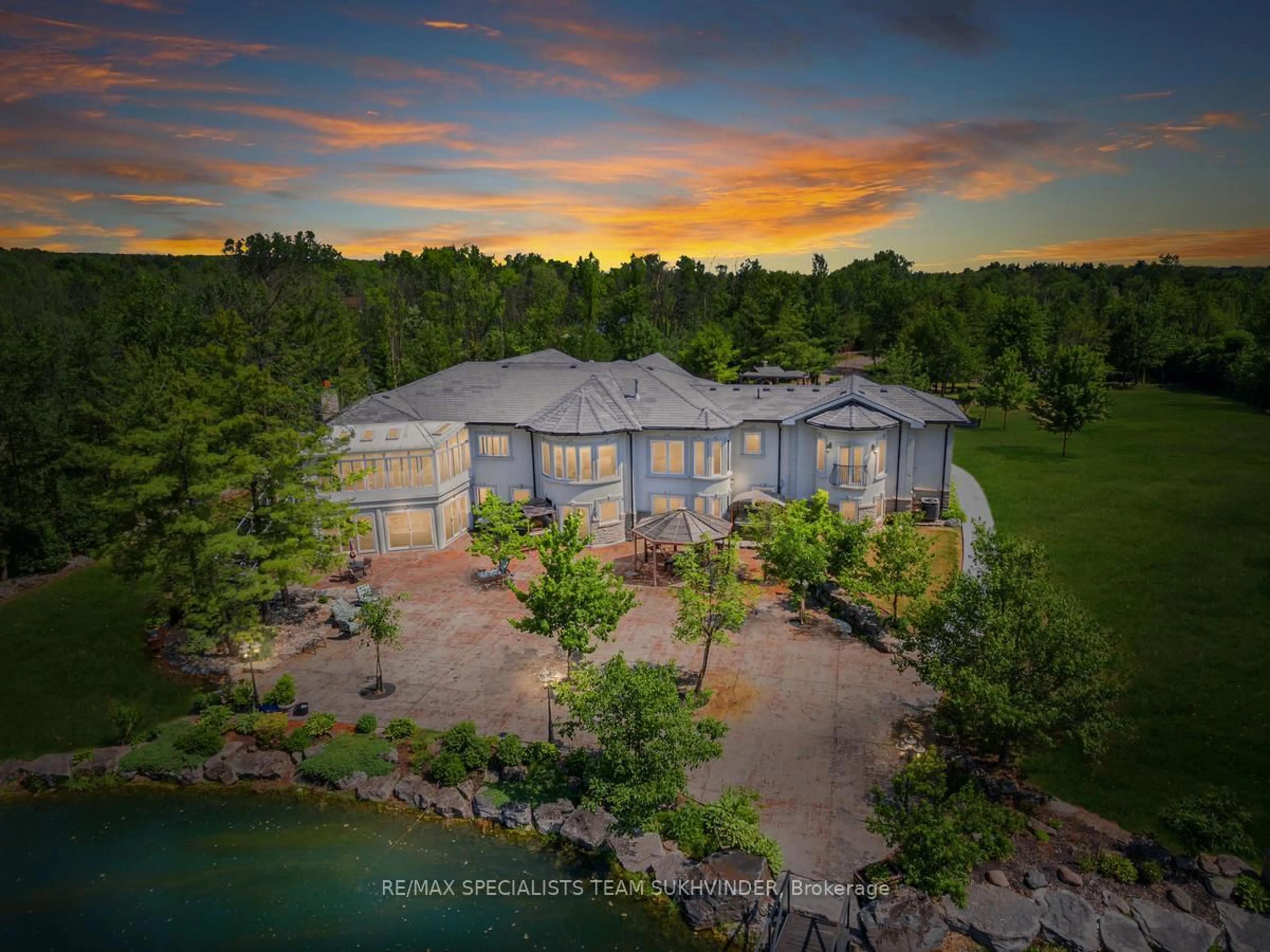 A pic from outside/outdoor area/front of a property/back of a property/a pic from drone, water/lake/river/ocean view for 14180 Heritage Rd, Caledon Ontario L7C 1T6