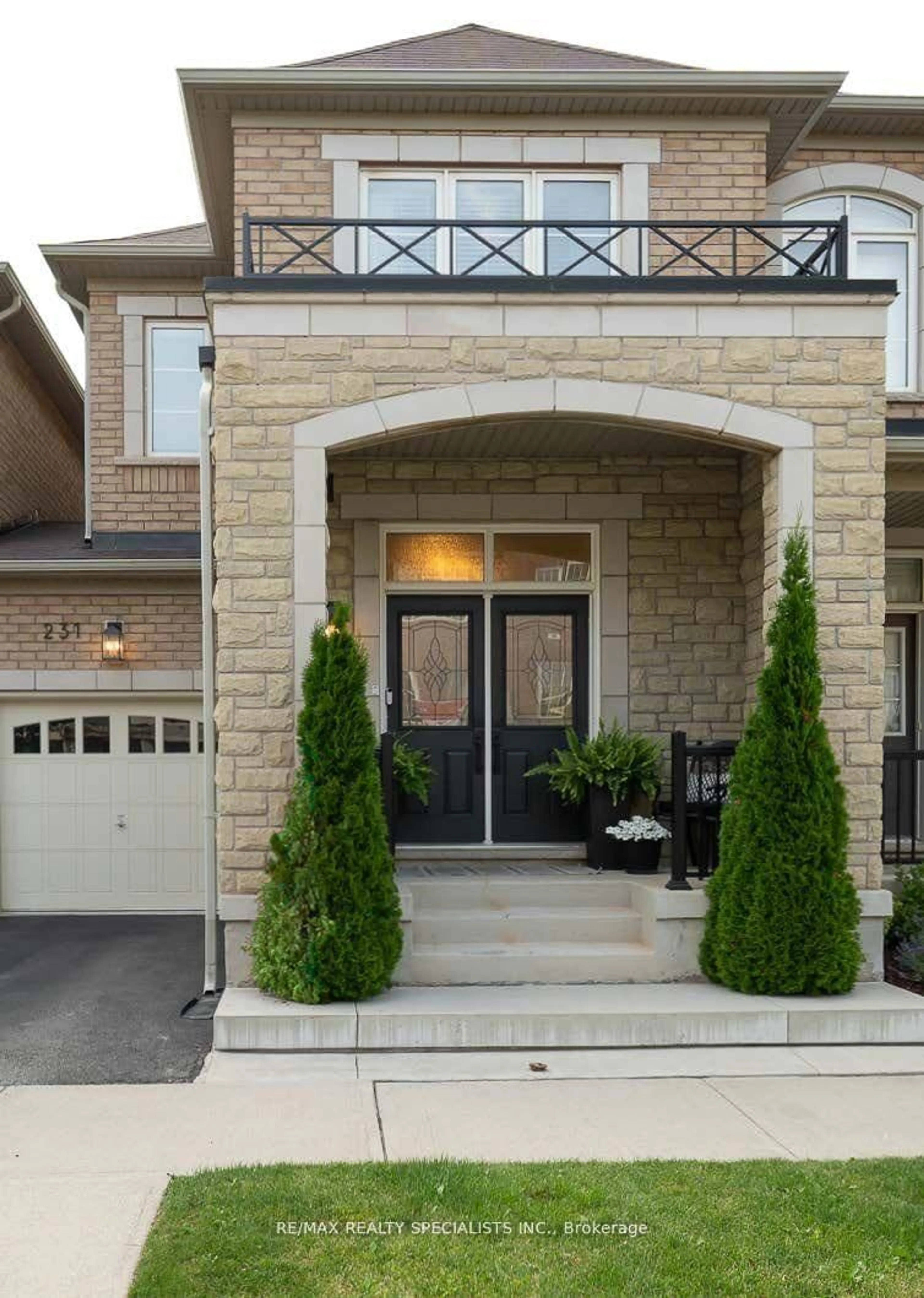 Home with brick exterior material, street for 231 Sarah Cline Dr, Oakville Ontario L6M 0V3