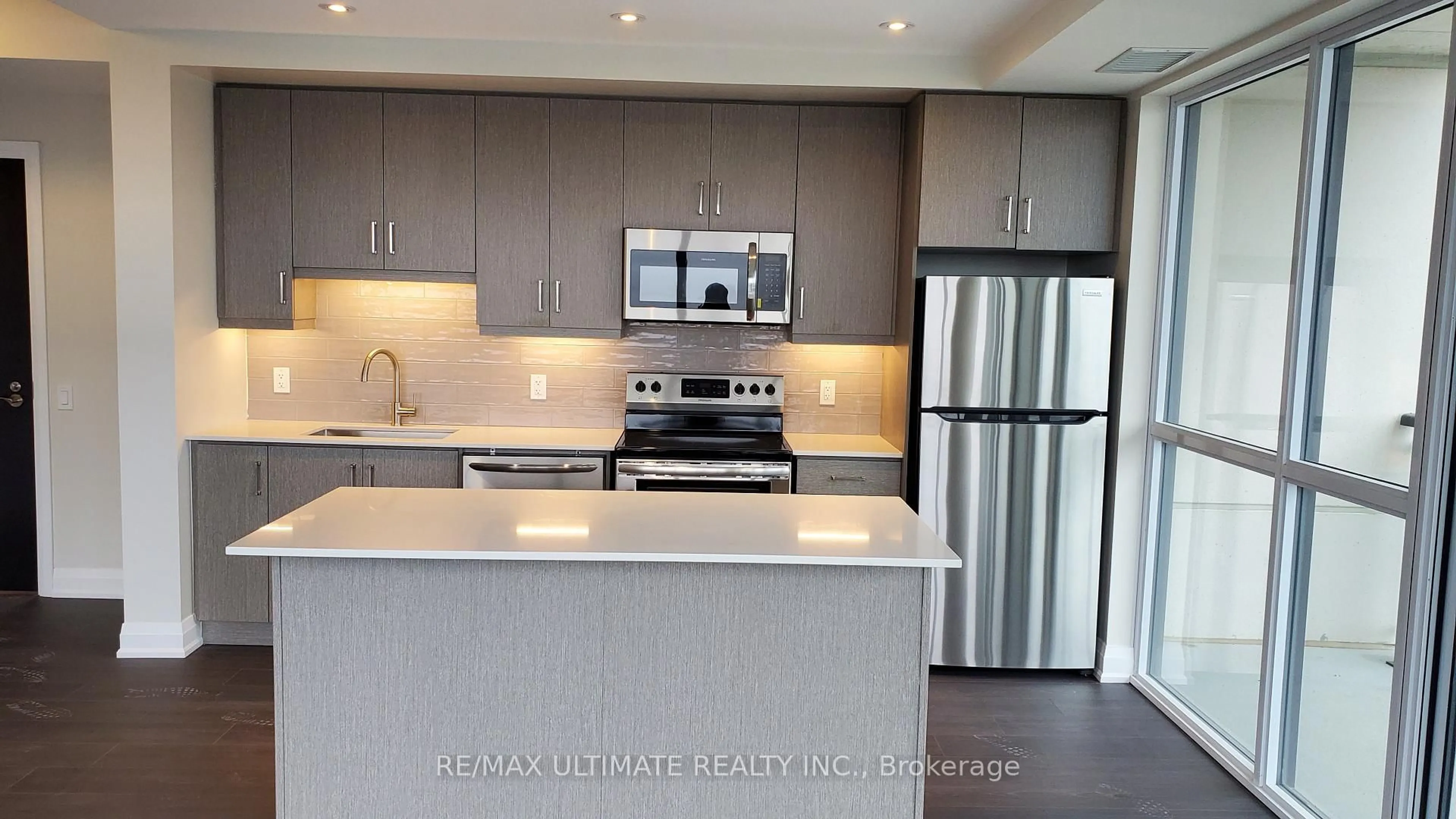 Open concept kitchen, unknown for 15 Lynch St #708, Brampton Ontario L6W 0C7