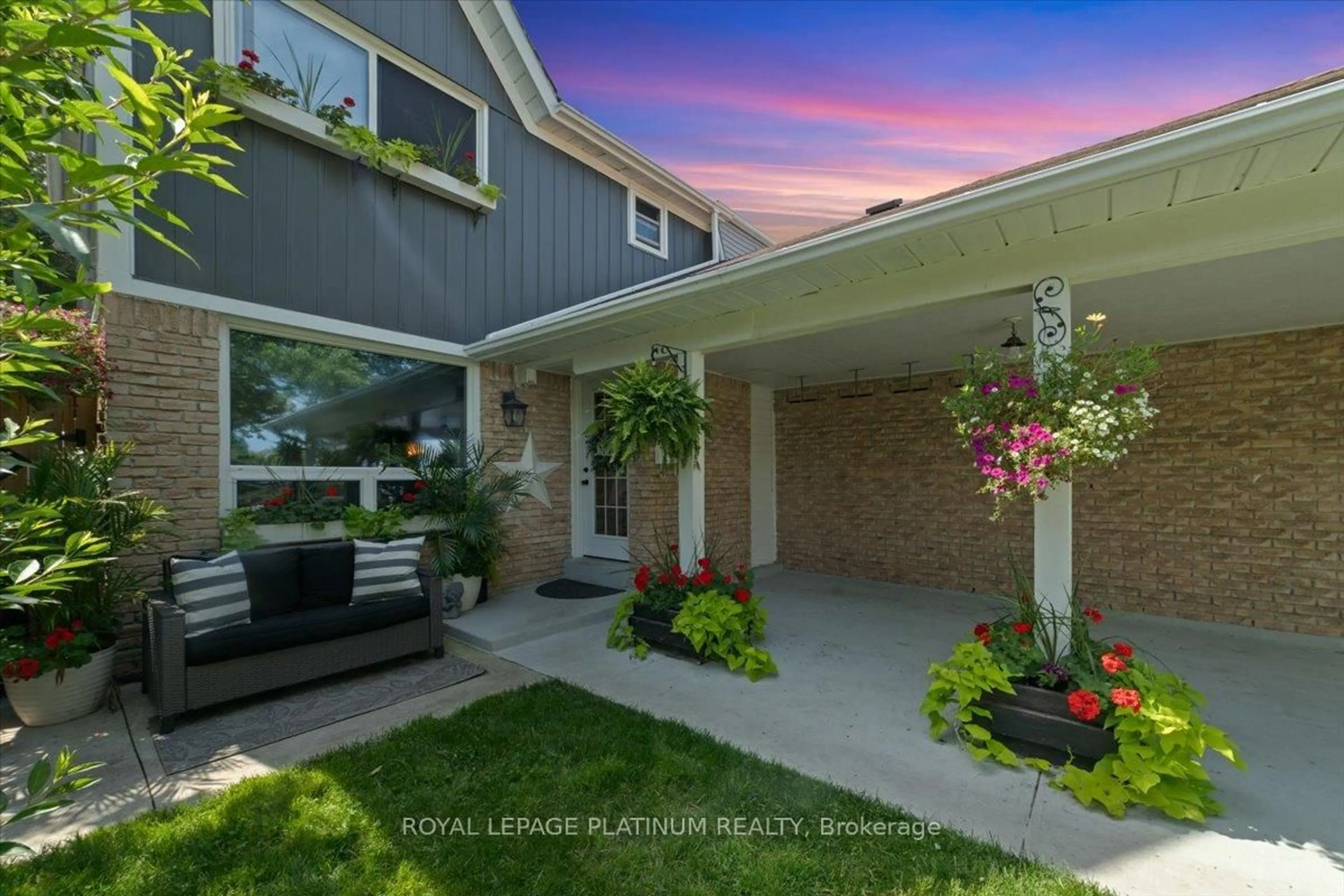 Unknown for 93 Elmvale Ave, Brampton Ontario L6Z 1A6