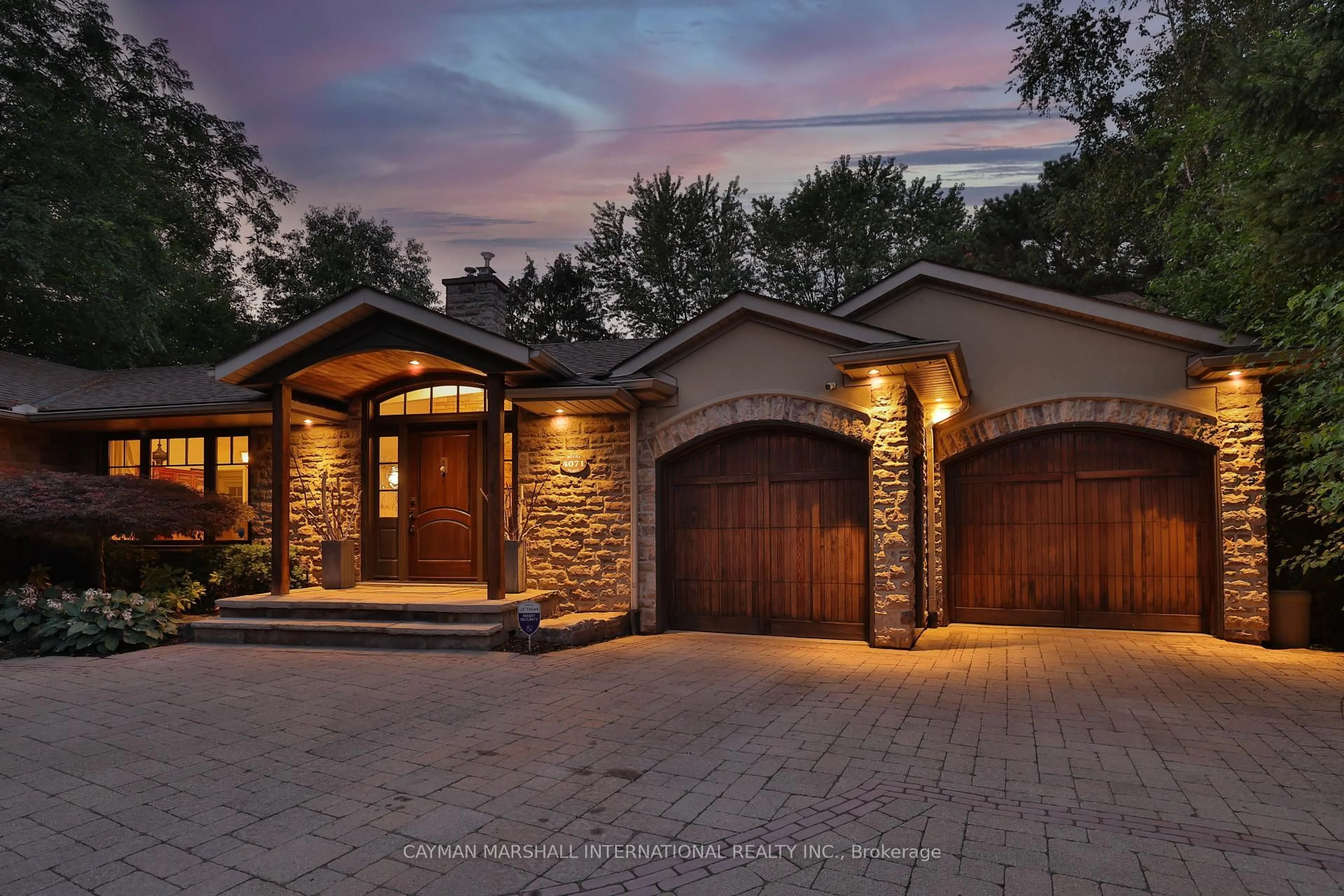 Home with brick exterior material, street for 4071 Melba Pl, Burlington Ontario L7L 2C5