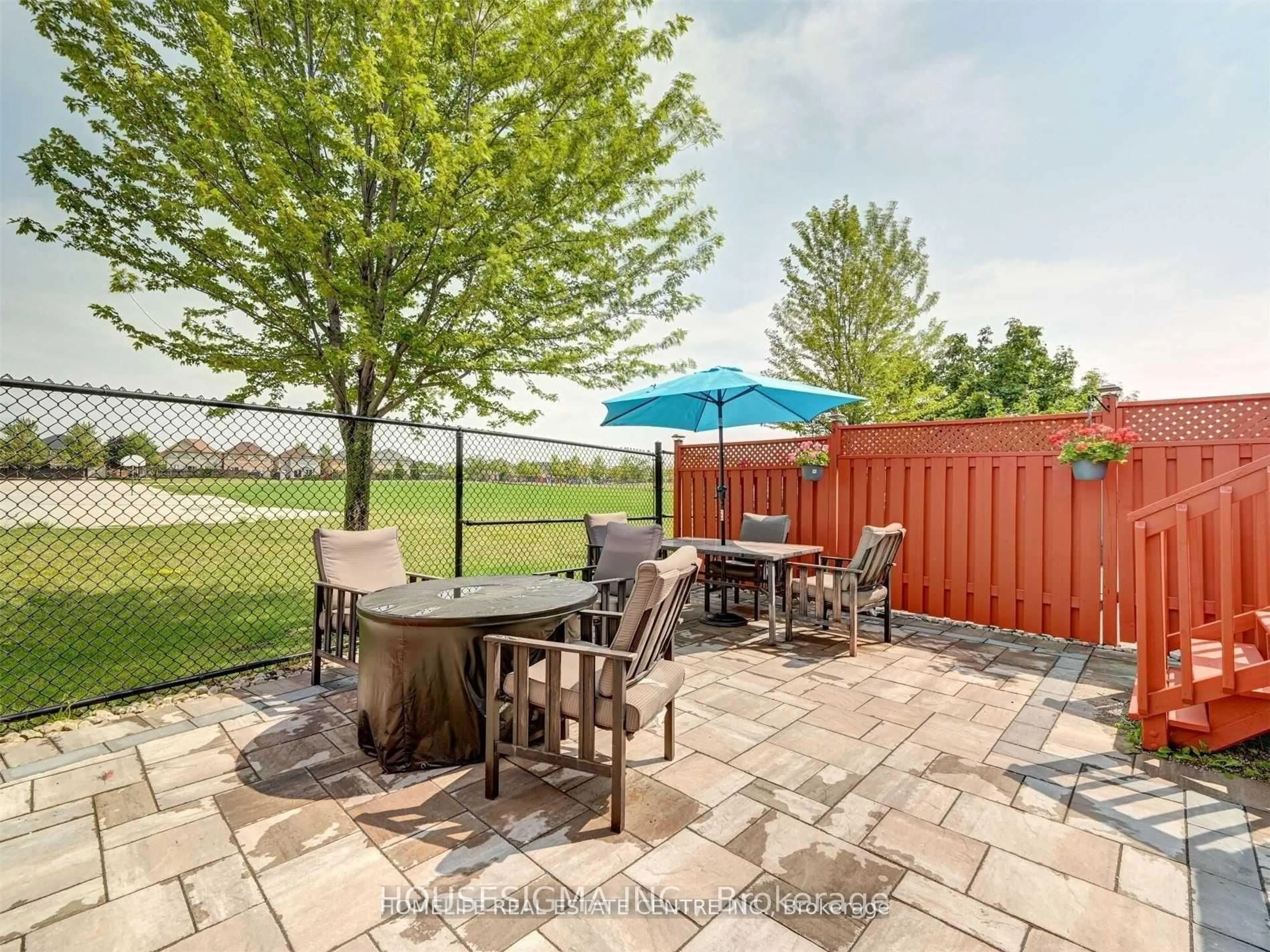 Patio, water/lake/river/ocean view for 77 Beavervalley Dr, Brampton Ontario L7A 3R3