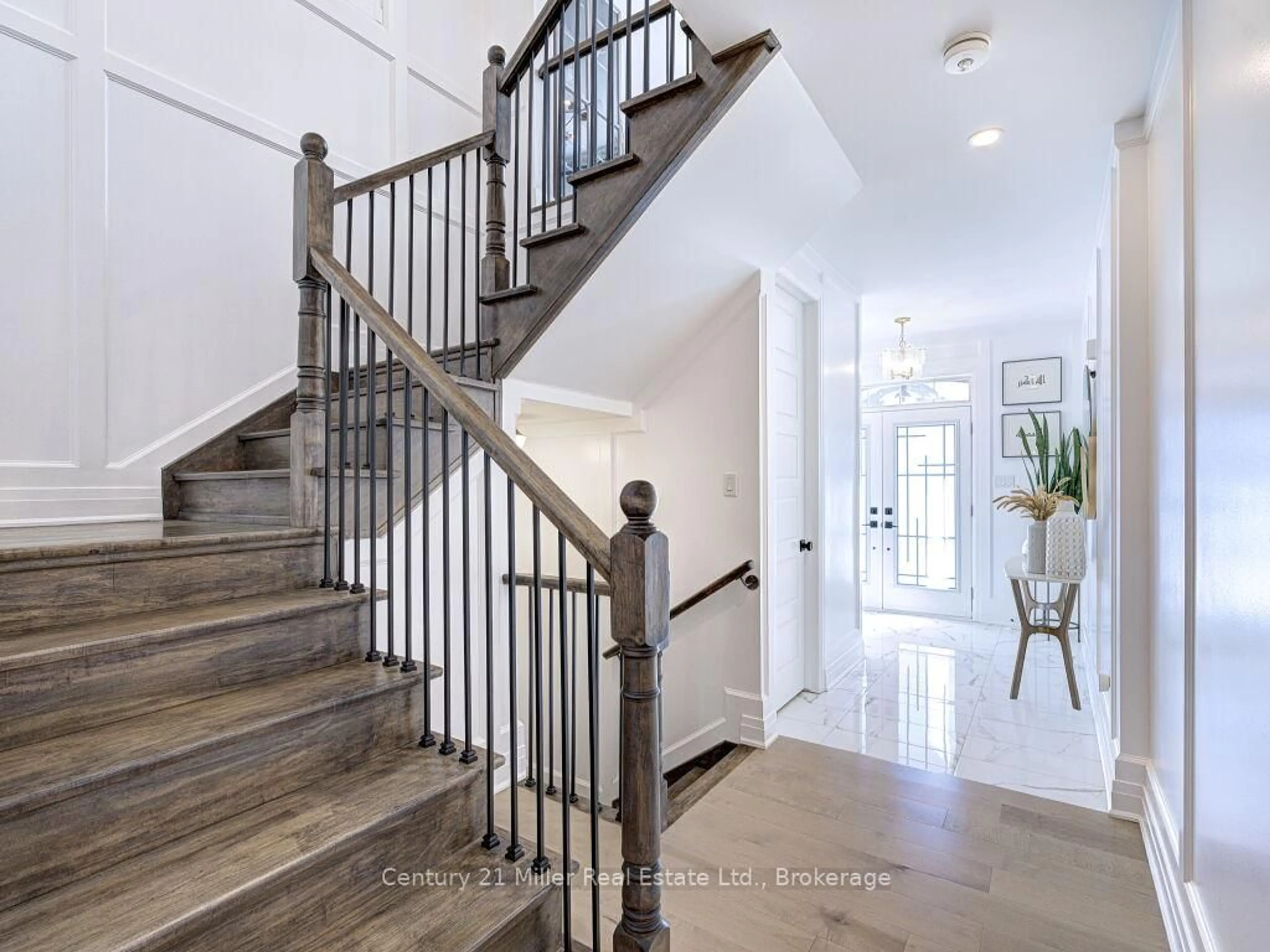 Unknown for 517 Kennedy Circ, Milton Ontario L9E 1R1