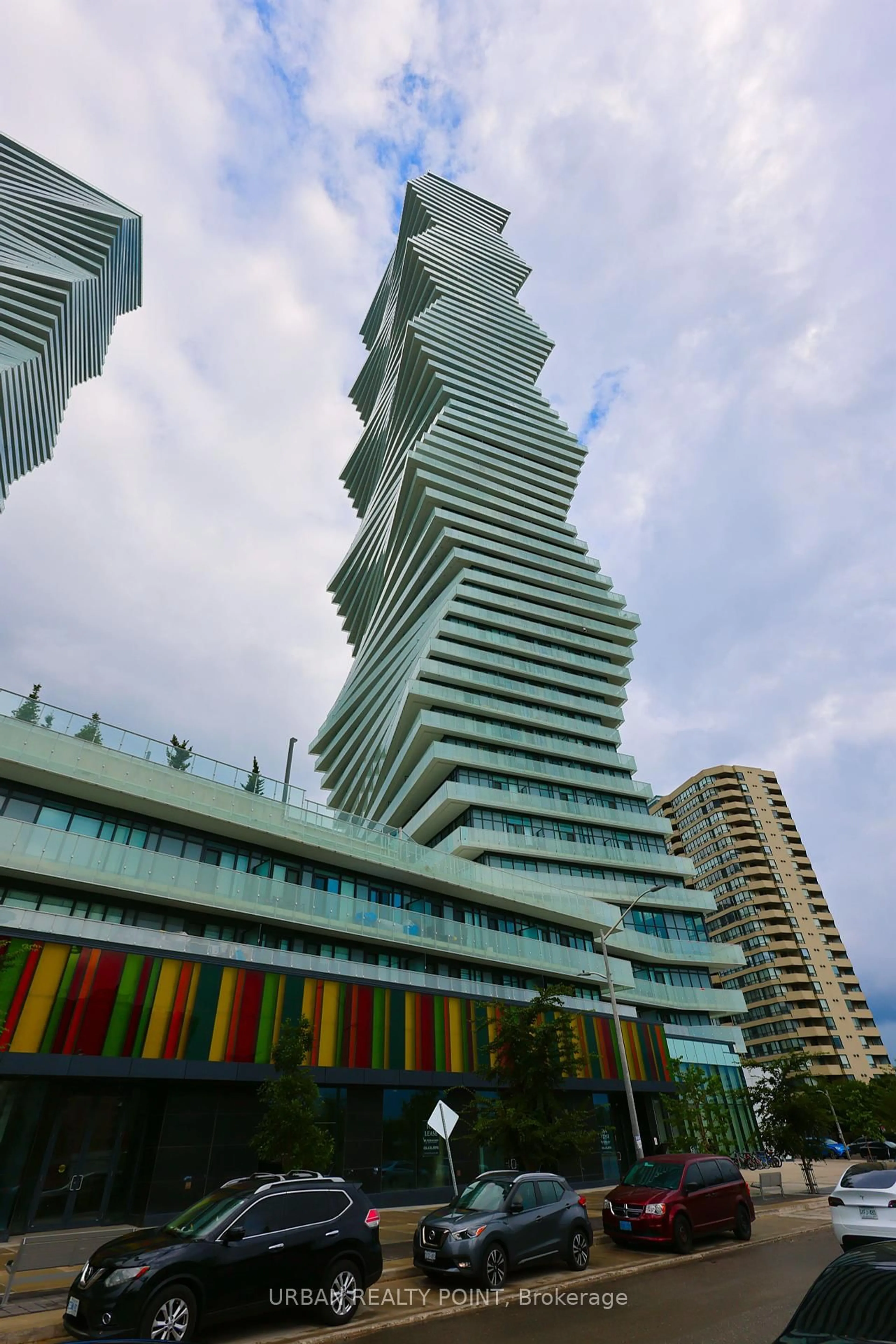 Indoor foyer for 3883 Quartz Rd #1510, Mississauga Ontario L5B 0M4