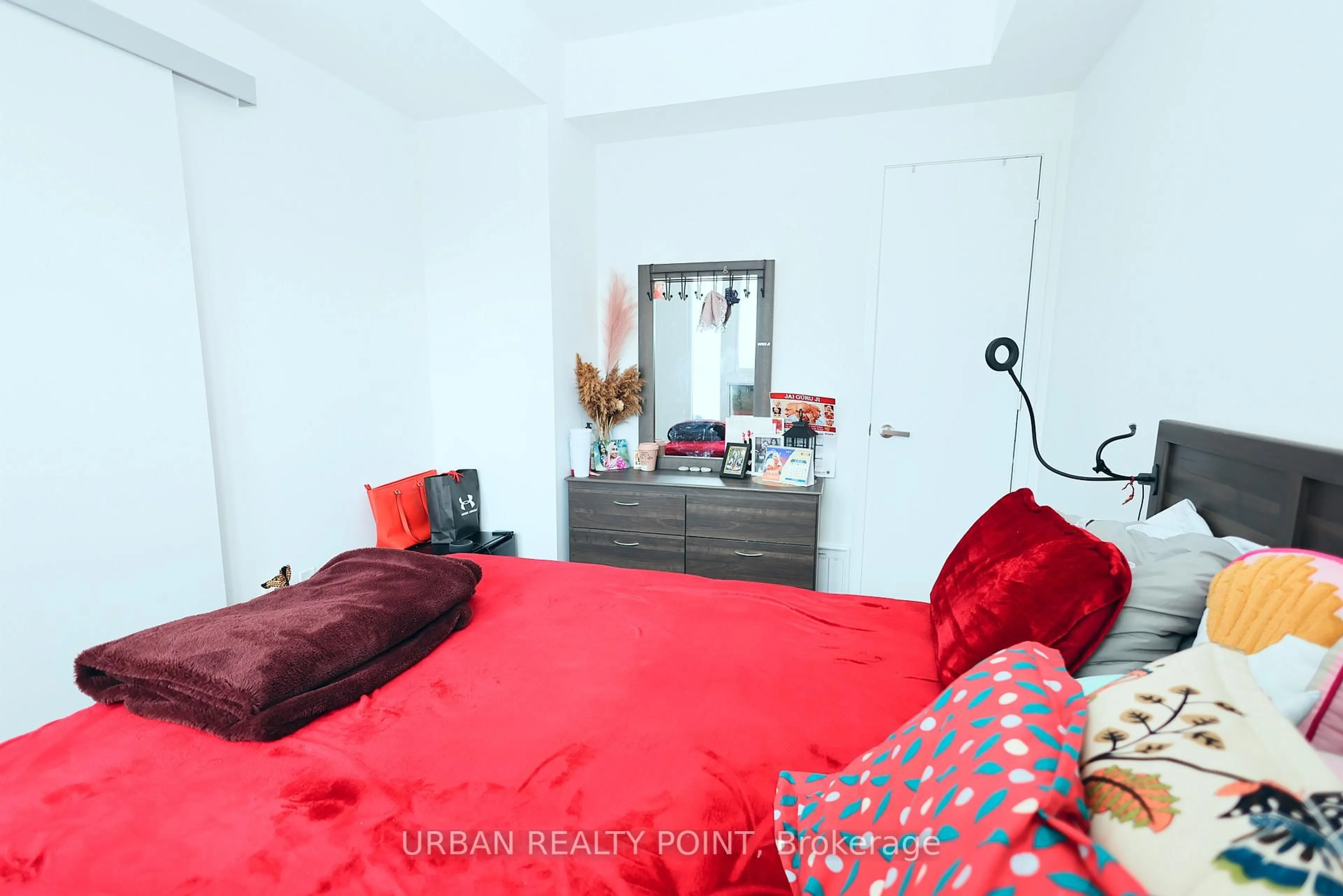 A pic of a room for 3883 Quartz Rd #1510, Mississauga Ontario L5B 0M4