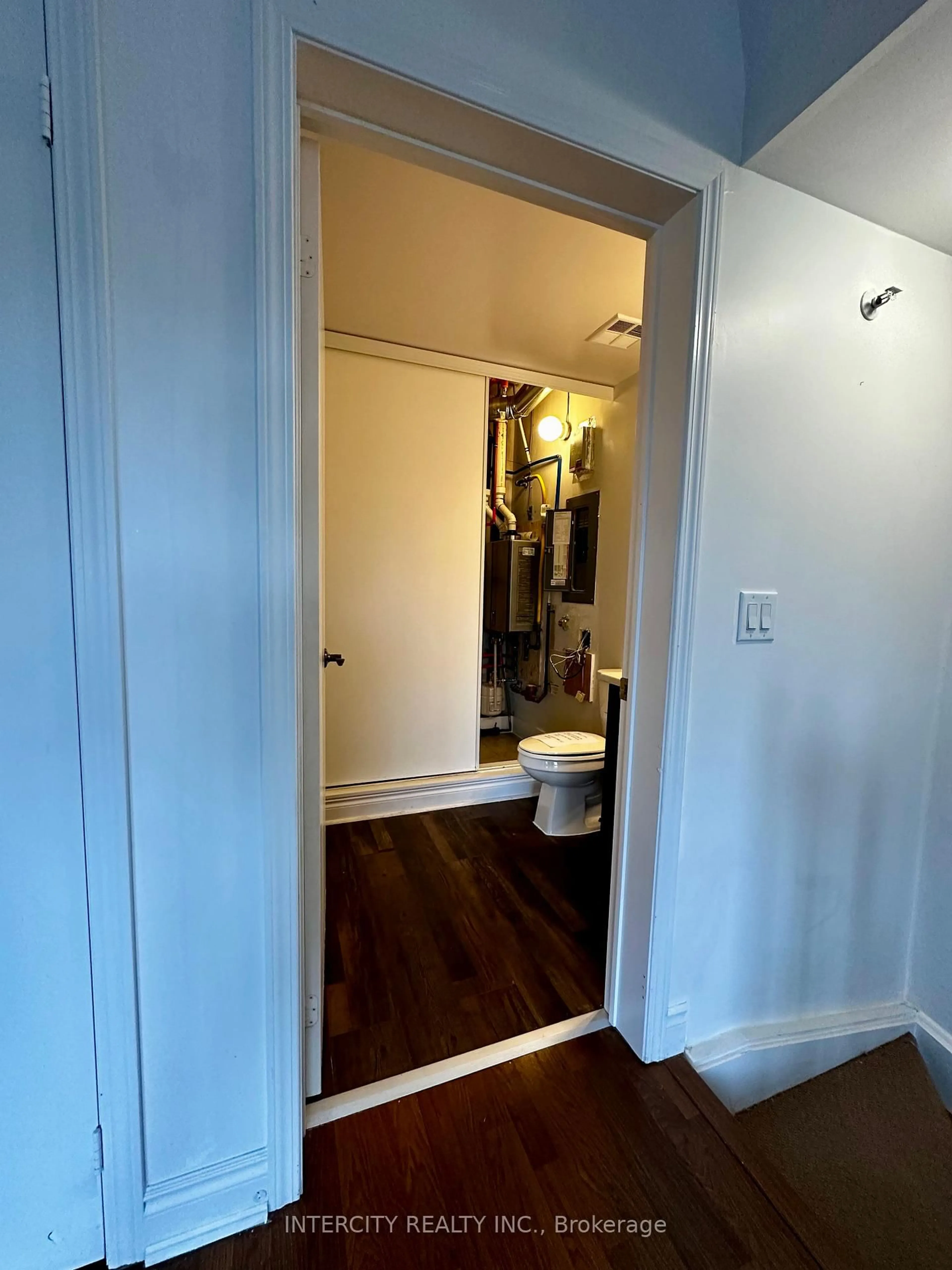 A pic of a room for 25 Richgrove Dr #206, Toronto Ontario M9R 0A3