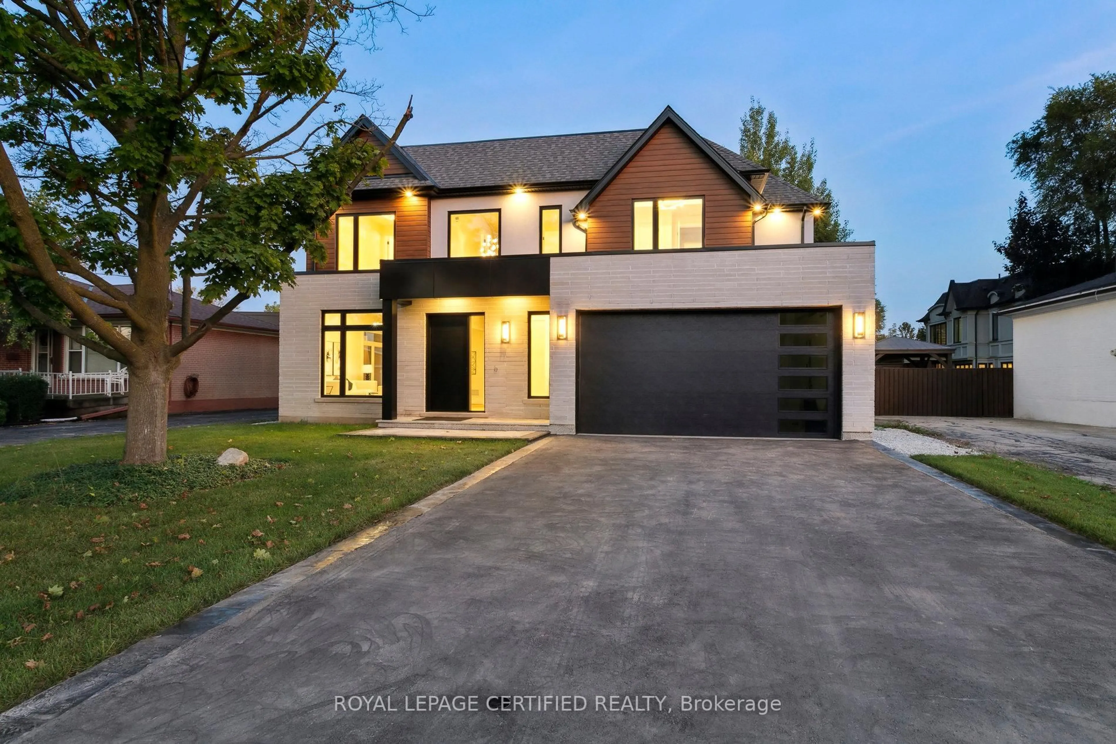 Home with brick exterior material, street for 2082 Bridge Rd, Oakville Ontario L6L 2E9
