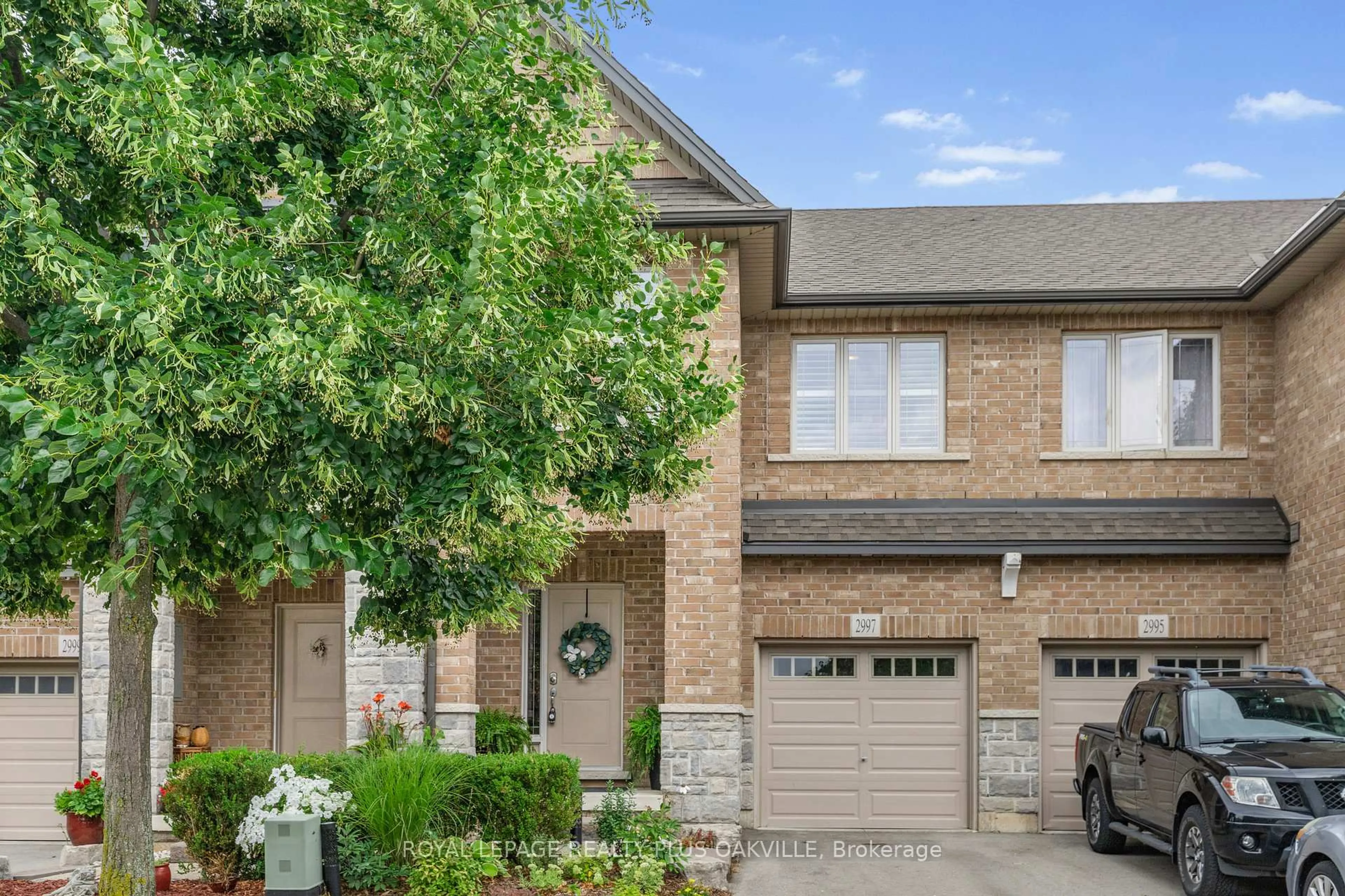 Home with brick exterior material, street for 2997 Glover Lane #19, Burlington Ontario L7M 0W2