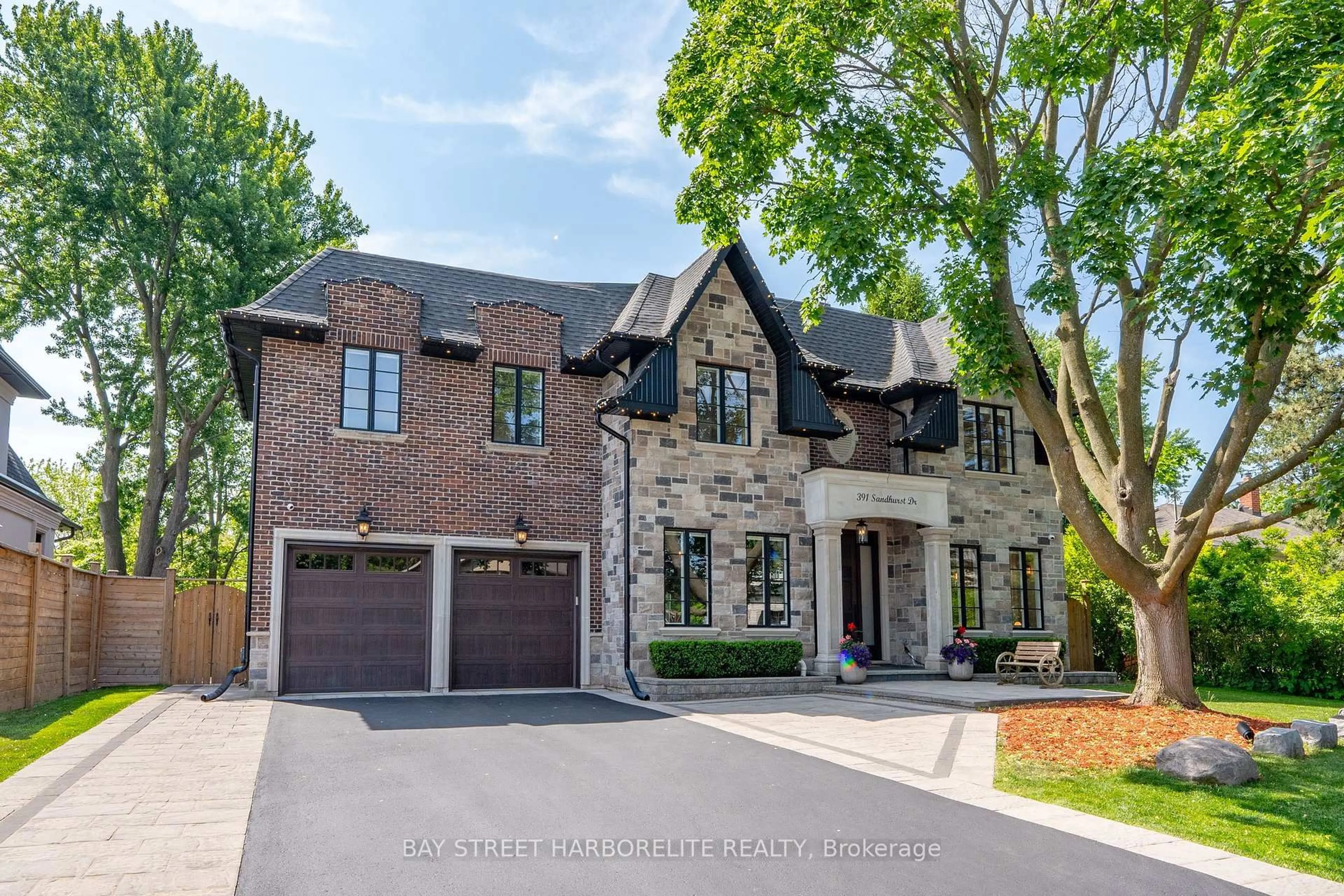 Home with brick exterior material, street for 391 Sandhurst Dr, Oakville Ontario L6L 4L1