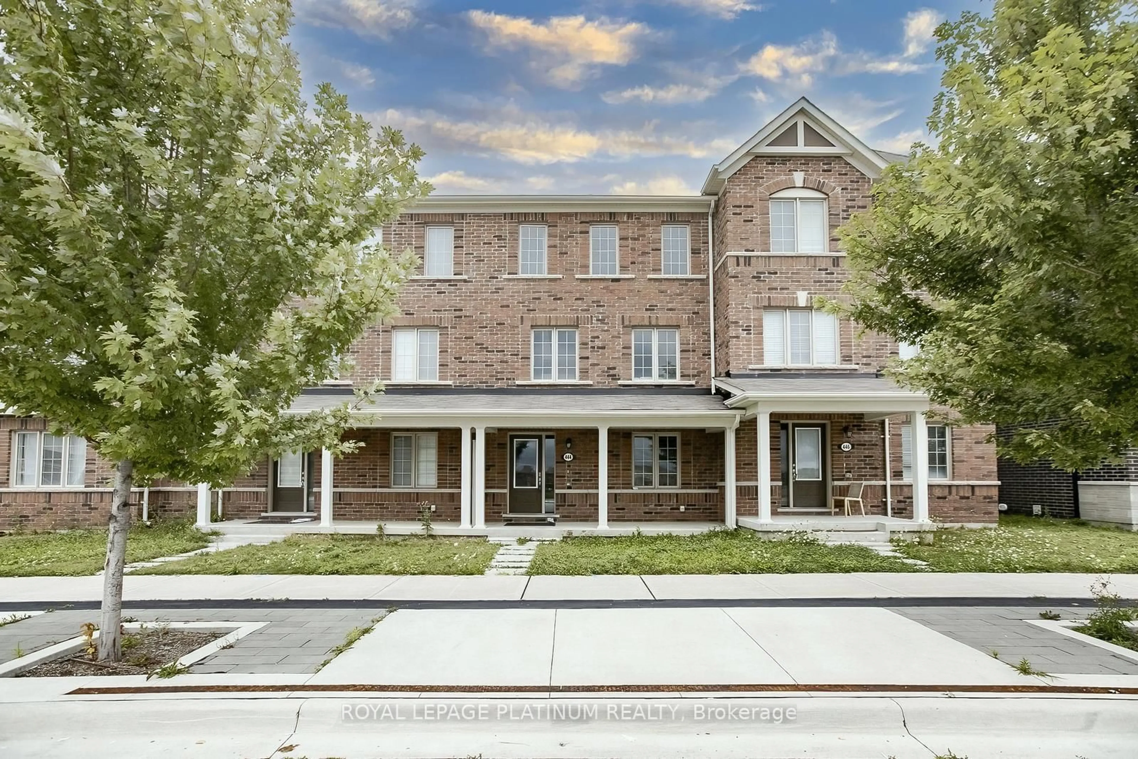 Home with brick exterior material, building for 444 Remembrance Rd, Brampton Ontario L7A 5E2