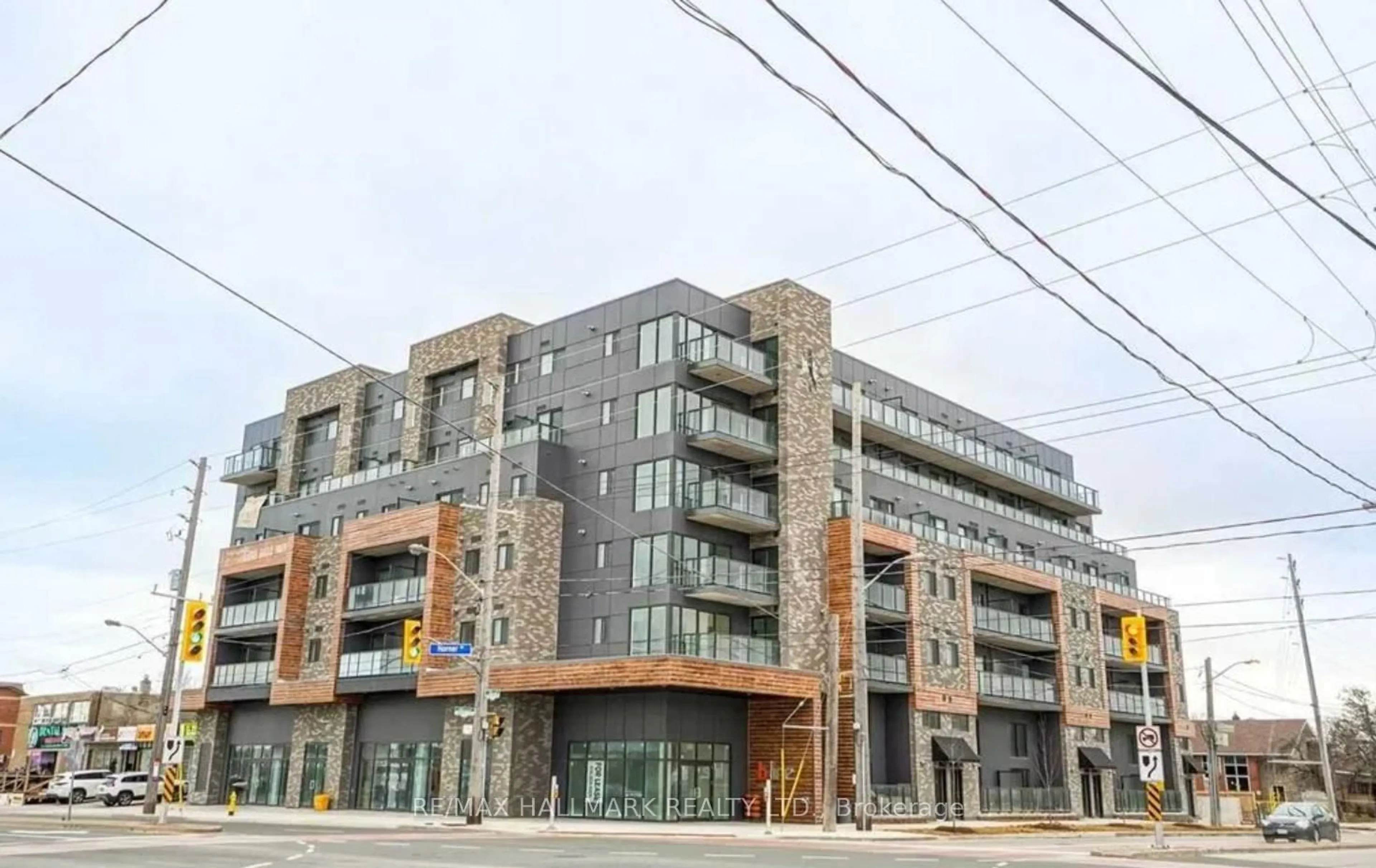 Patio, building for 408 Browns Line #208, Toronto Ontario M8W 0C3
