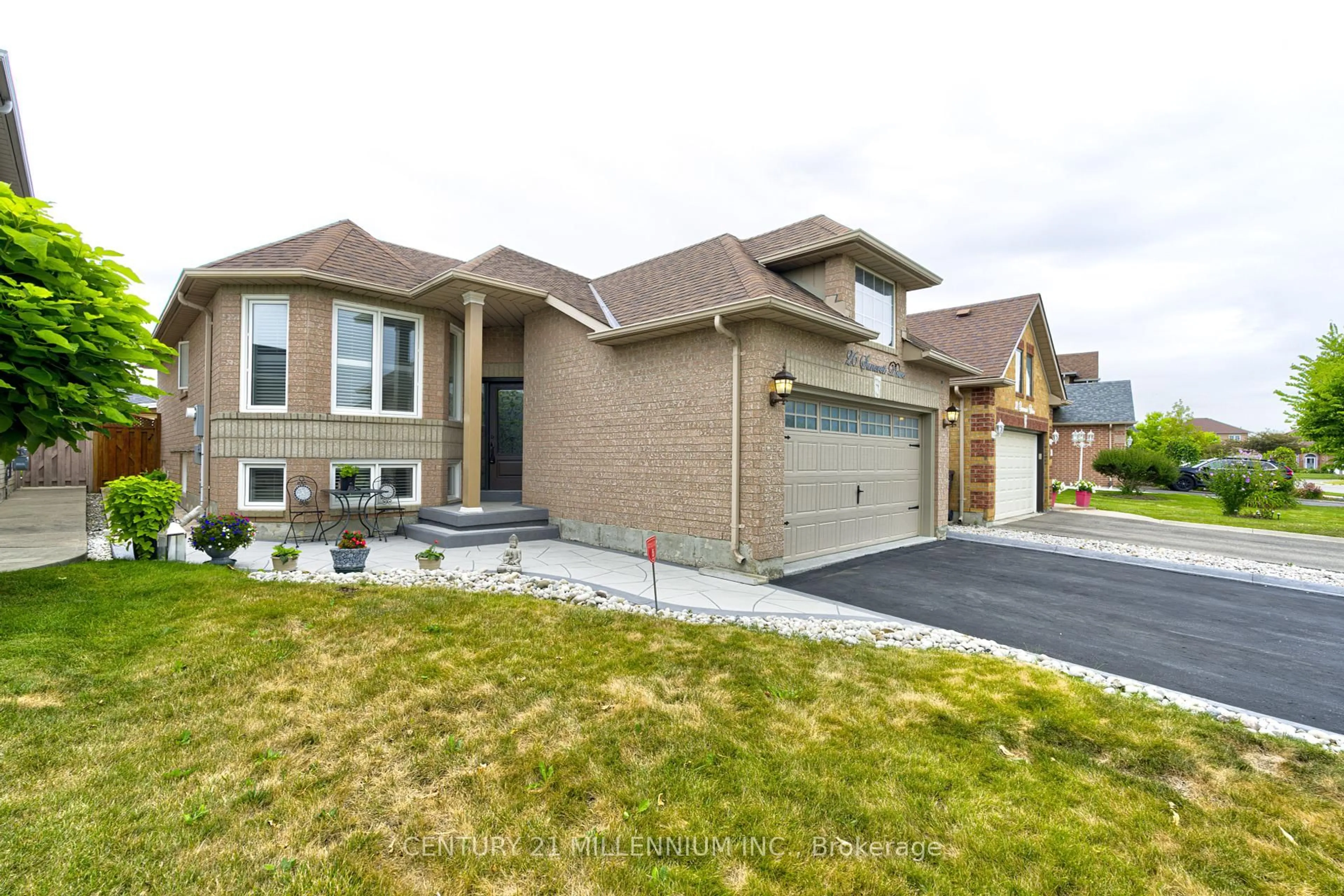 Home with brick exterior material, street for 26 Suncrest Dr, Brampton Ontario L6X 4L5