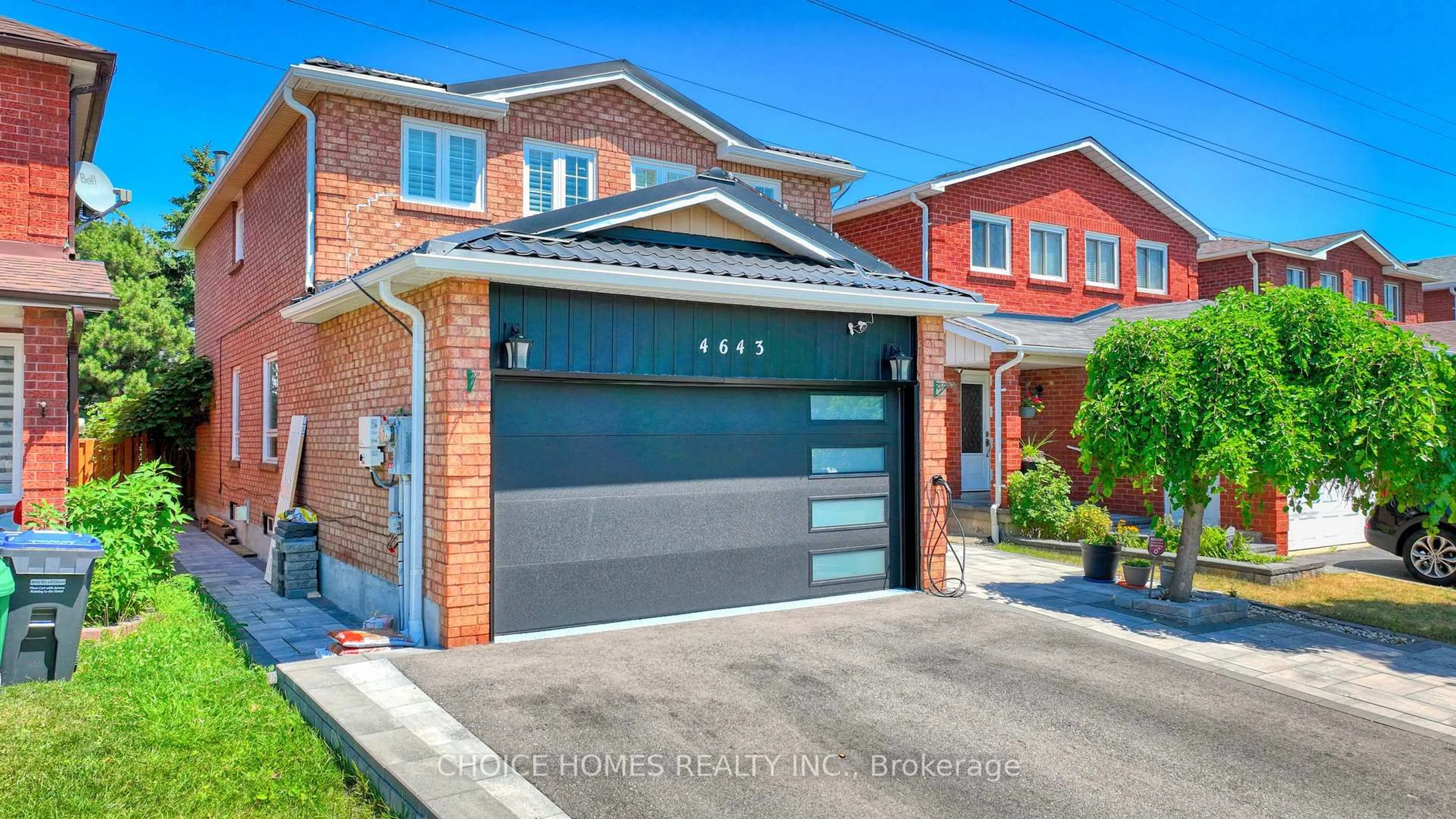 Home with brick exterior material, street for 4643 Full Moon Circ, Mississauga Ontario L4Z 2N7