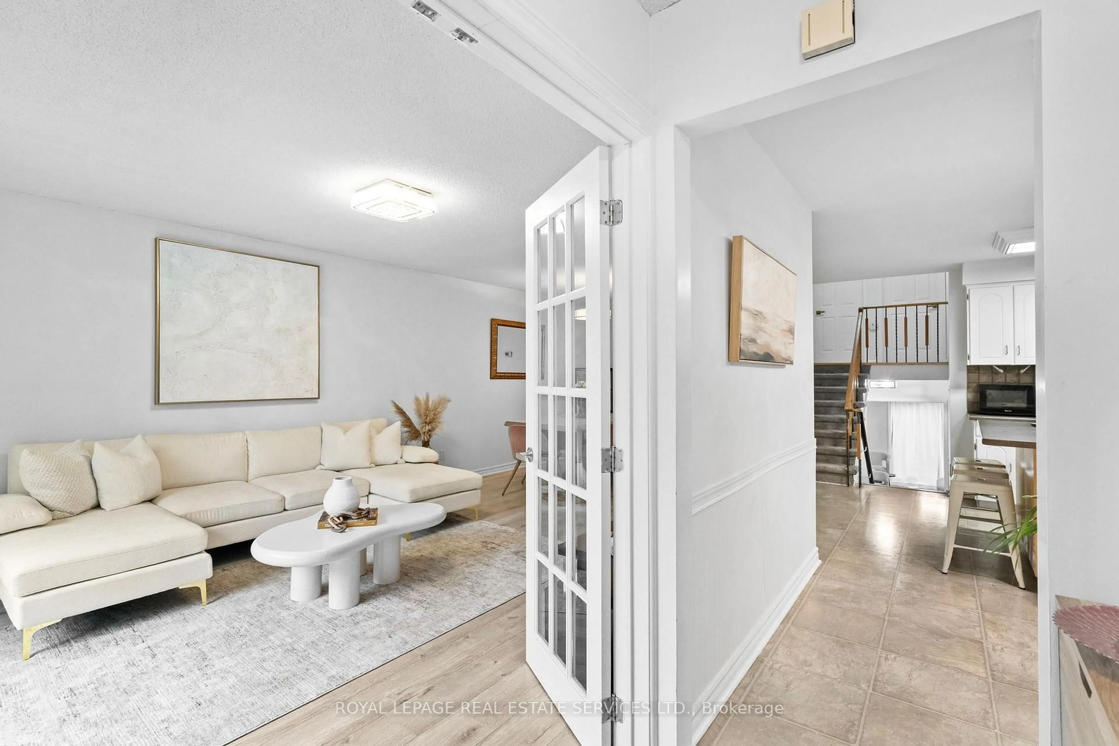 Unknown for 1504 Kenilworth Cres, Oakville Ontario L6H 3G1