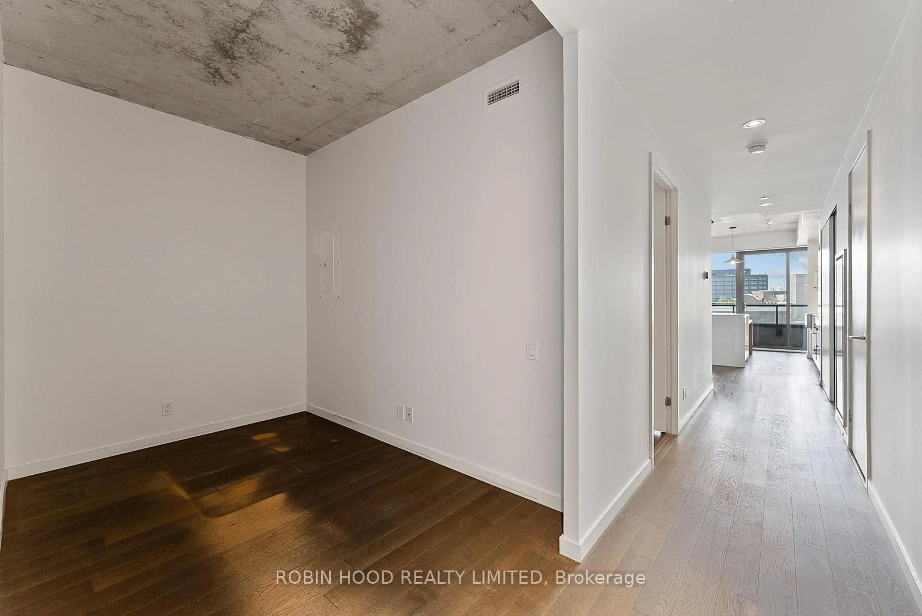 Unknown for 383 Sorauren Ave #511, Toronto Ontario M6R 0A4