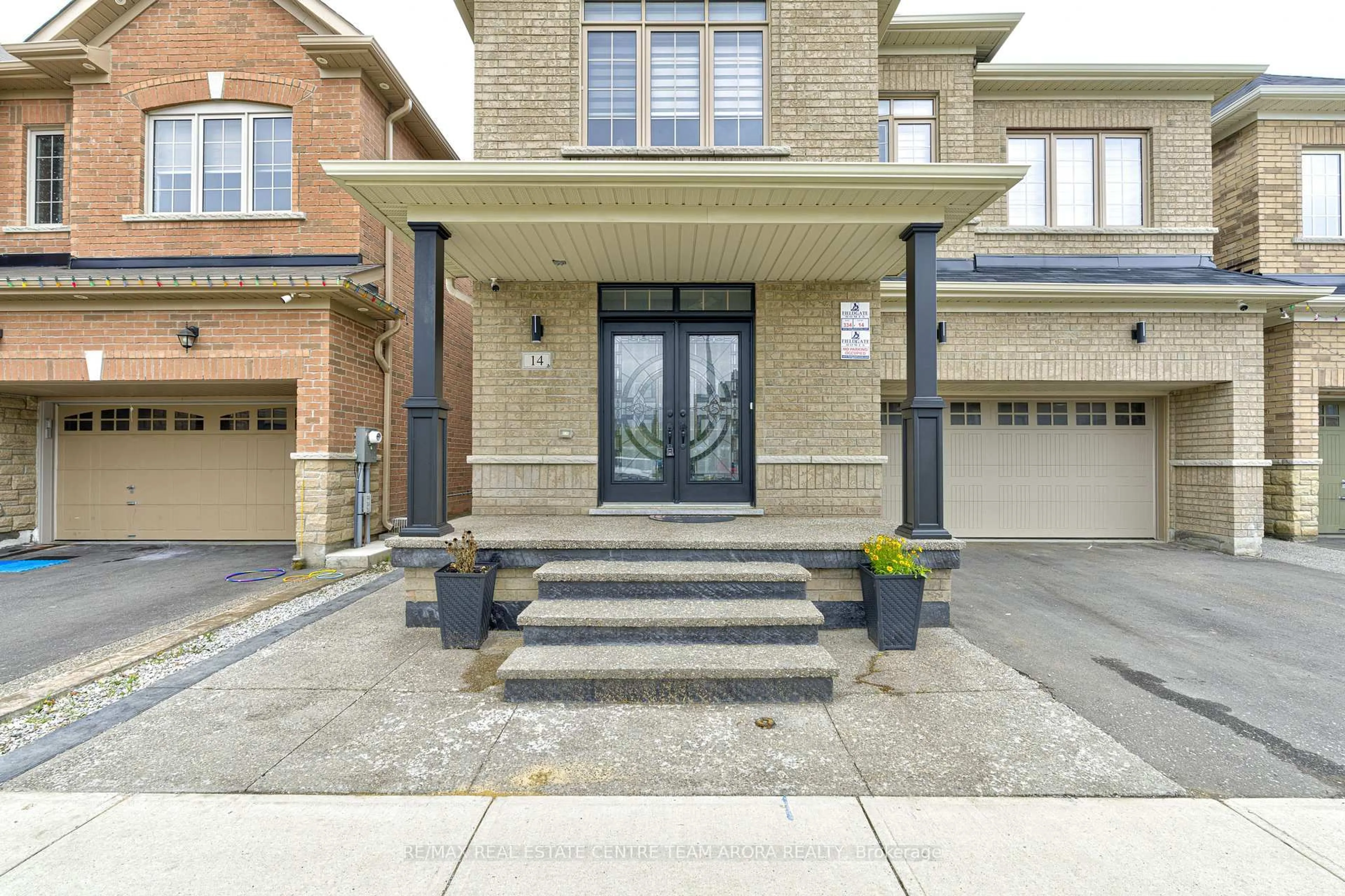 Unknown for 14 Fruitvale Circ, Brampton Ontario L7A 5B8