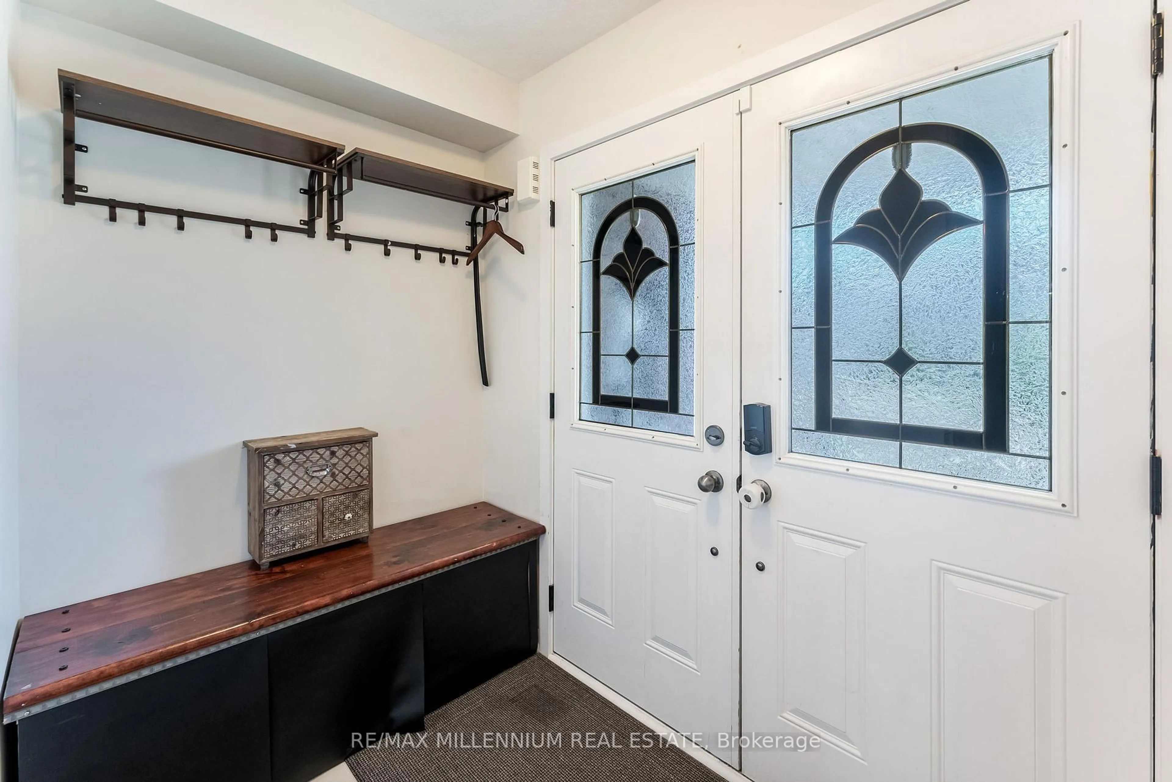 Indoor entryway for 494 Queen Mary Dr, Brampton Ontario L7A 4N3
