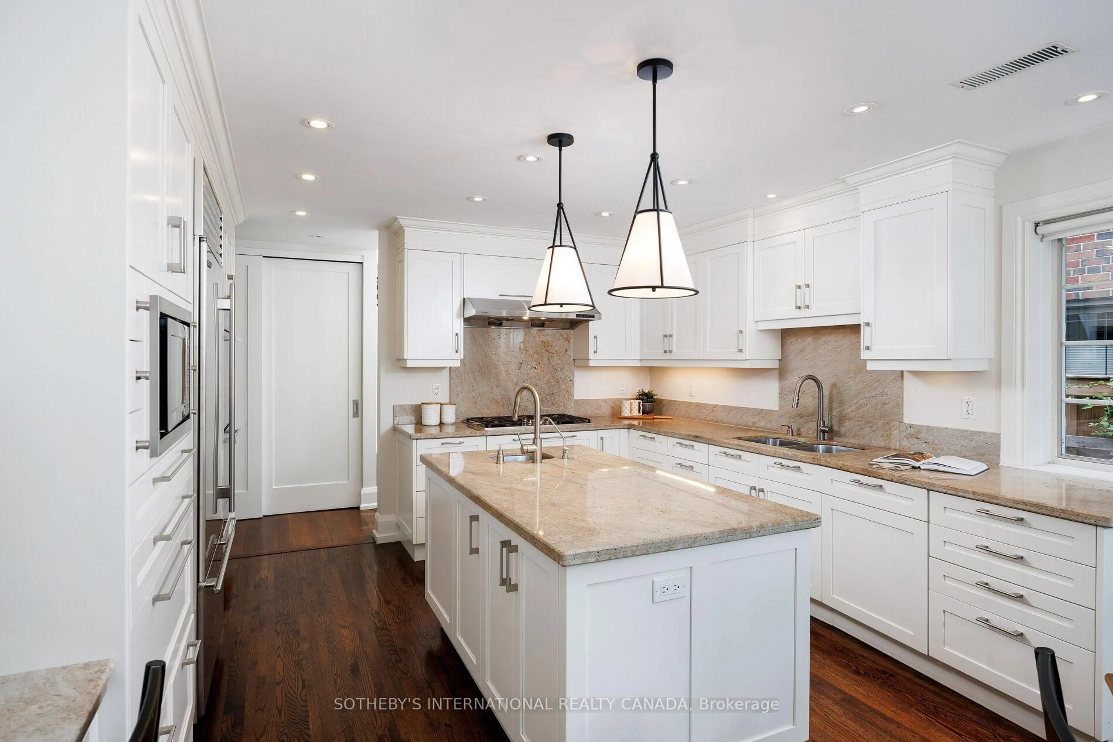 Open concept kitchen, unknown for 67 King Georges Rd, Toronto Ontario M8X 1L8