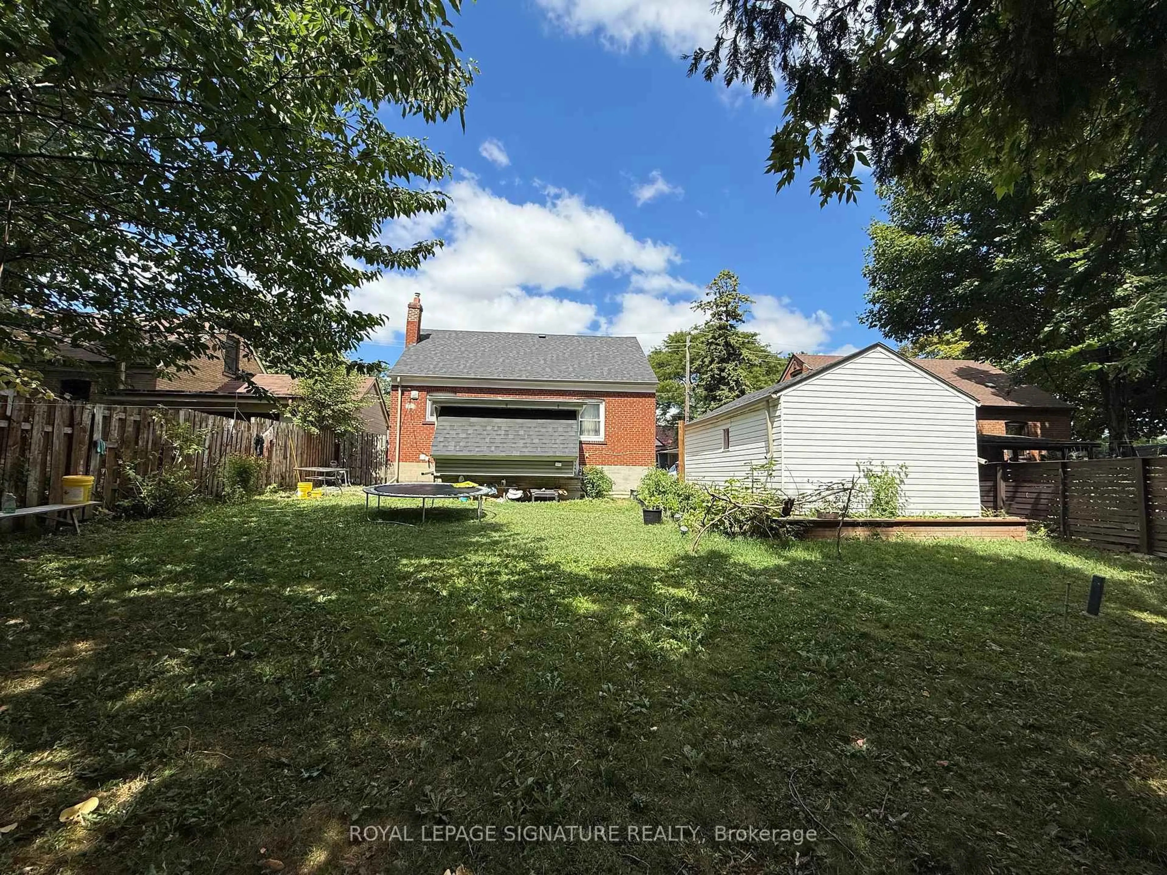 A pic from outside/outdoor area/front of a property/back of a property/a pic from drone, street for 11 Yvonne Ave, Toronto Ontario M3L 1C6