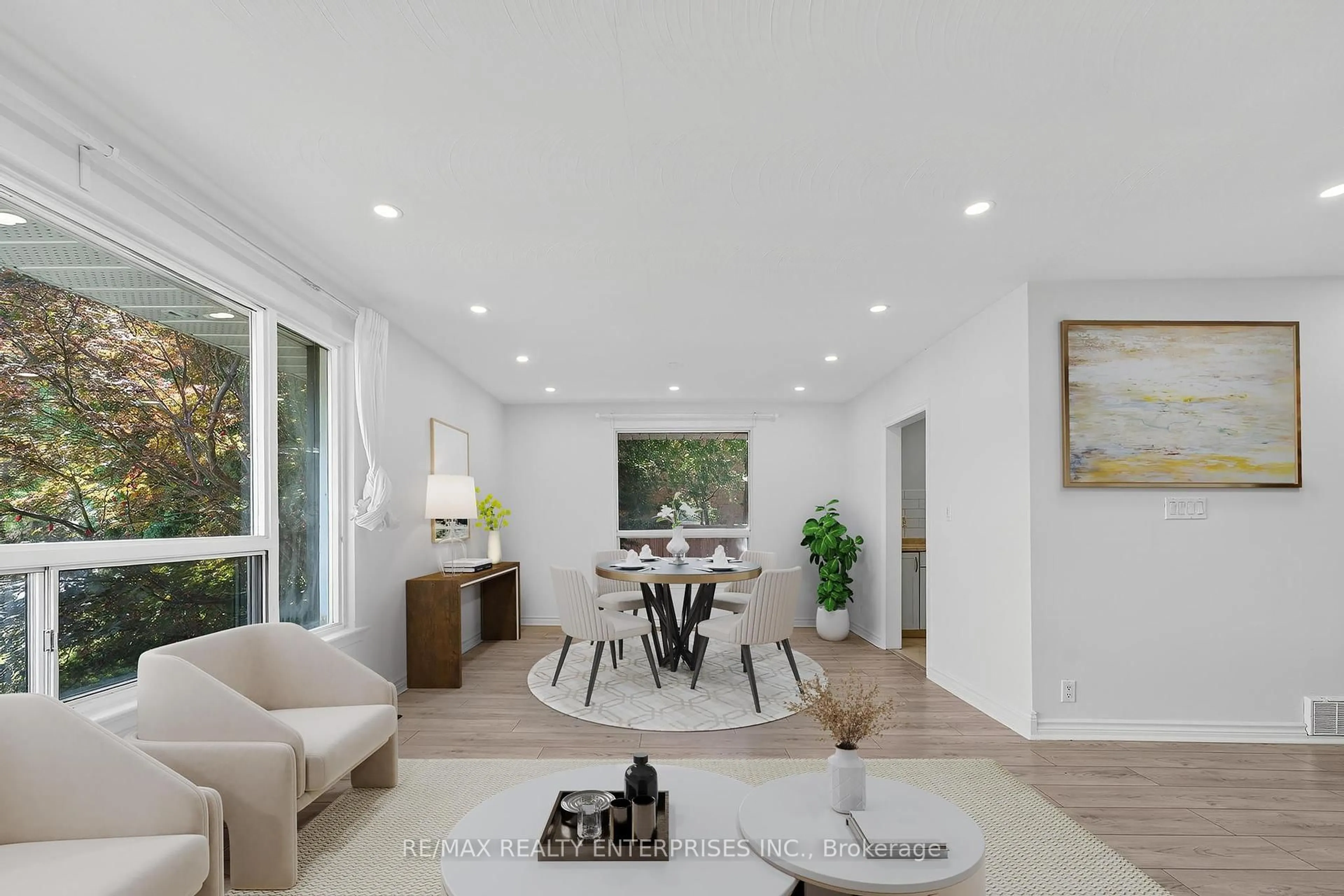 Living room with furniture, unknown for 16 Warbeck Pl, Toronto Ontario M9R 3C3