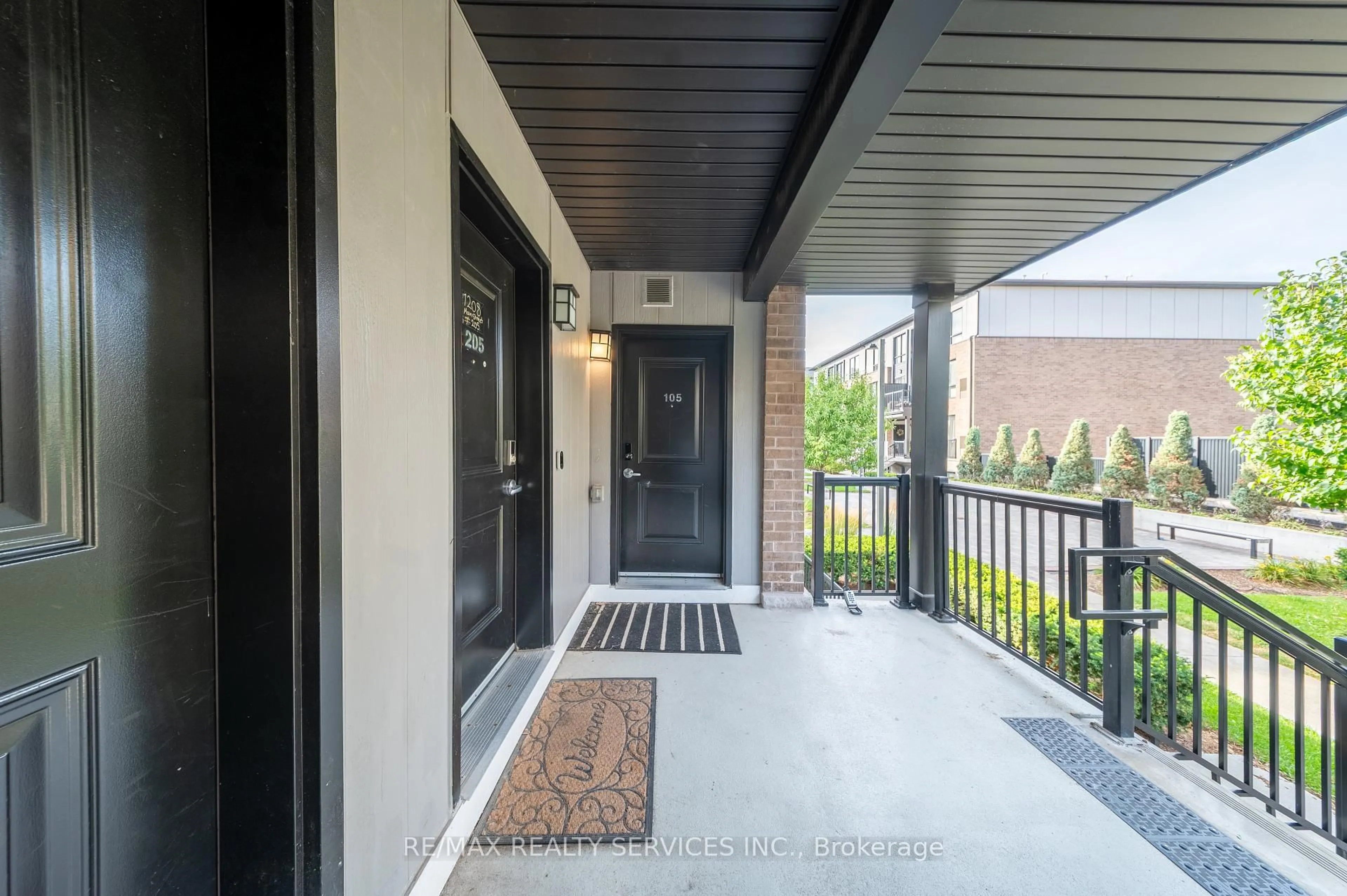 Unknown for 1208 Main St #105, Milton Ontario L9T 9K8
